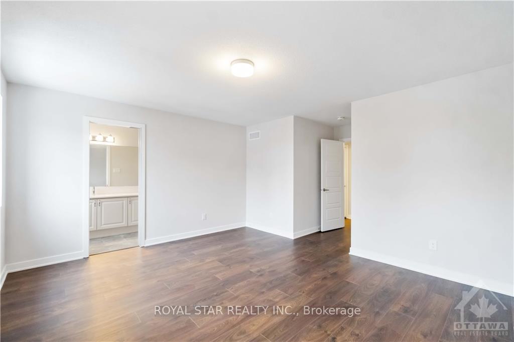 Photo 13 of 2168 Winsome Terrace, Ottawa, Fallingbrook/Gardenway South — HOMEH