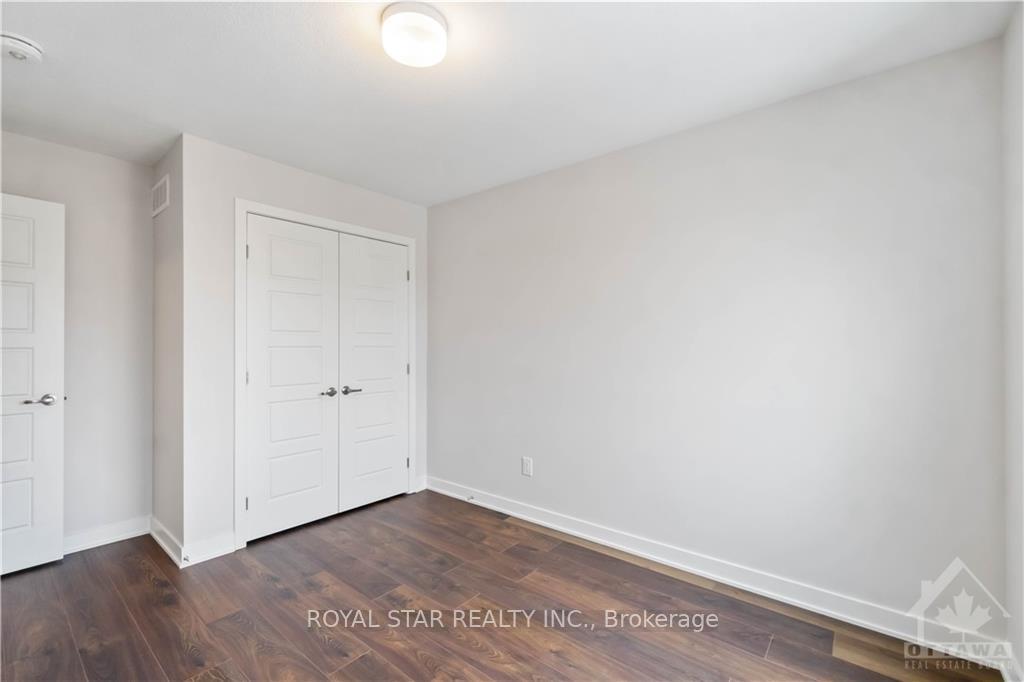 Photo 17 of 2168 Winsome Terrace, Ottawa, Fallingbrook/Gardenway South — HOMEH