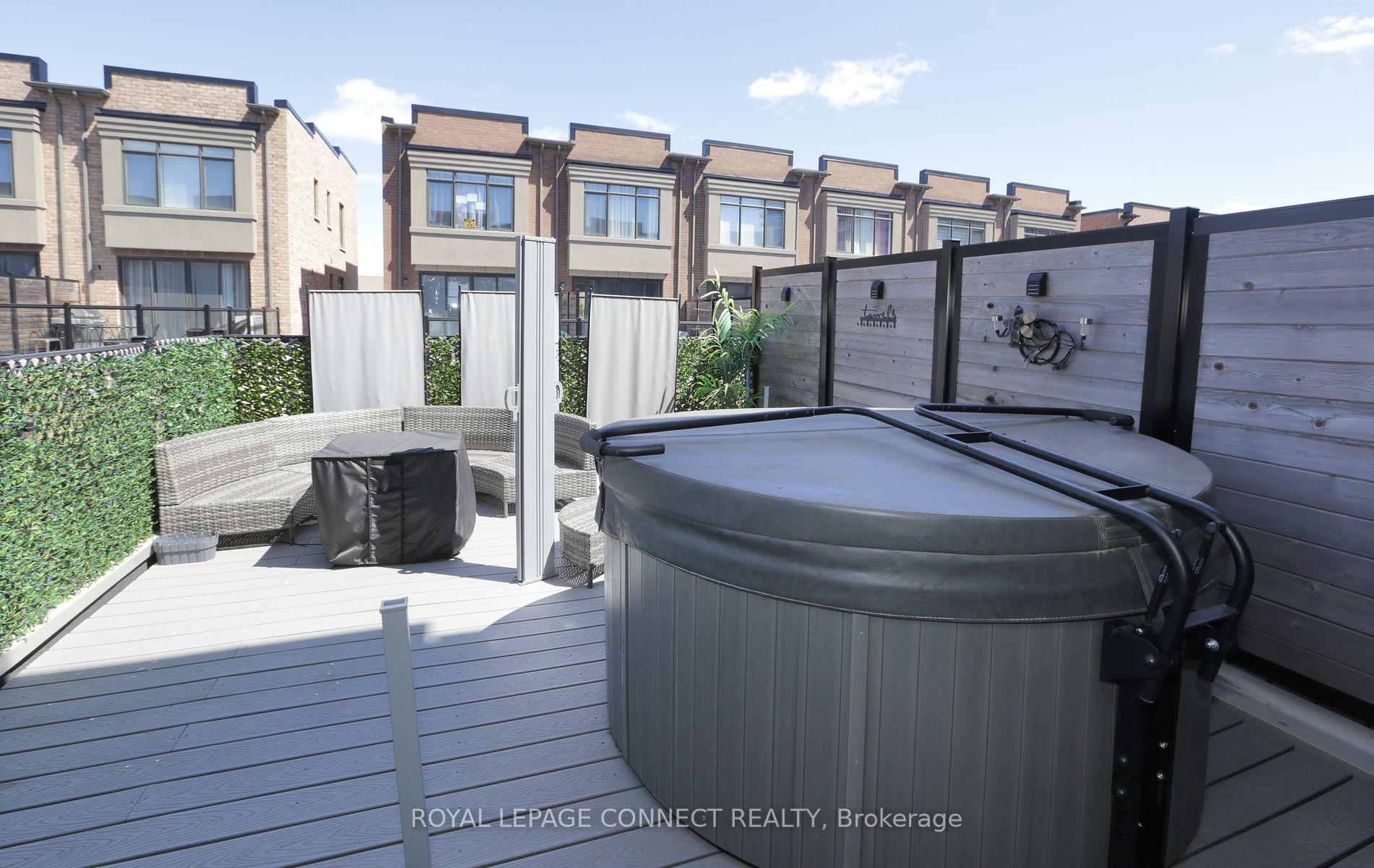 Photo 12 of 199 Salterton Circle, Vaughan, Rural Vaughan — HOMEH