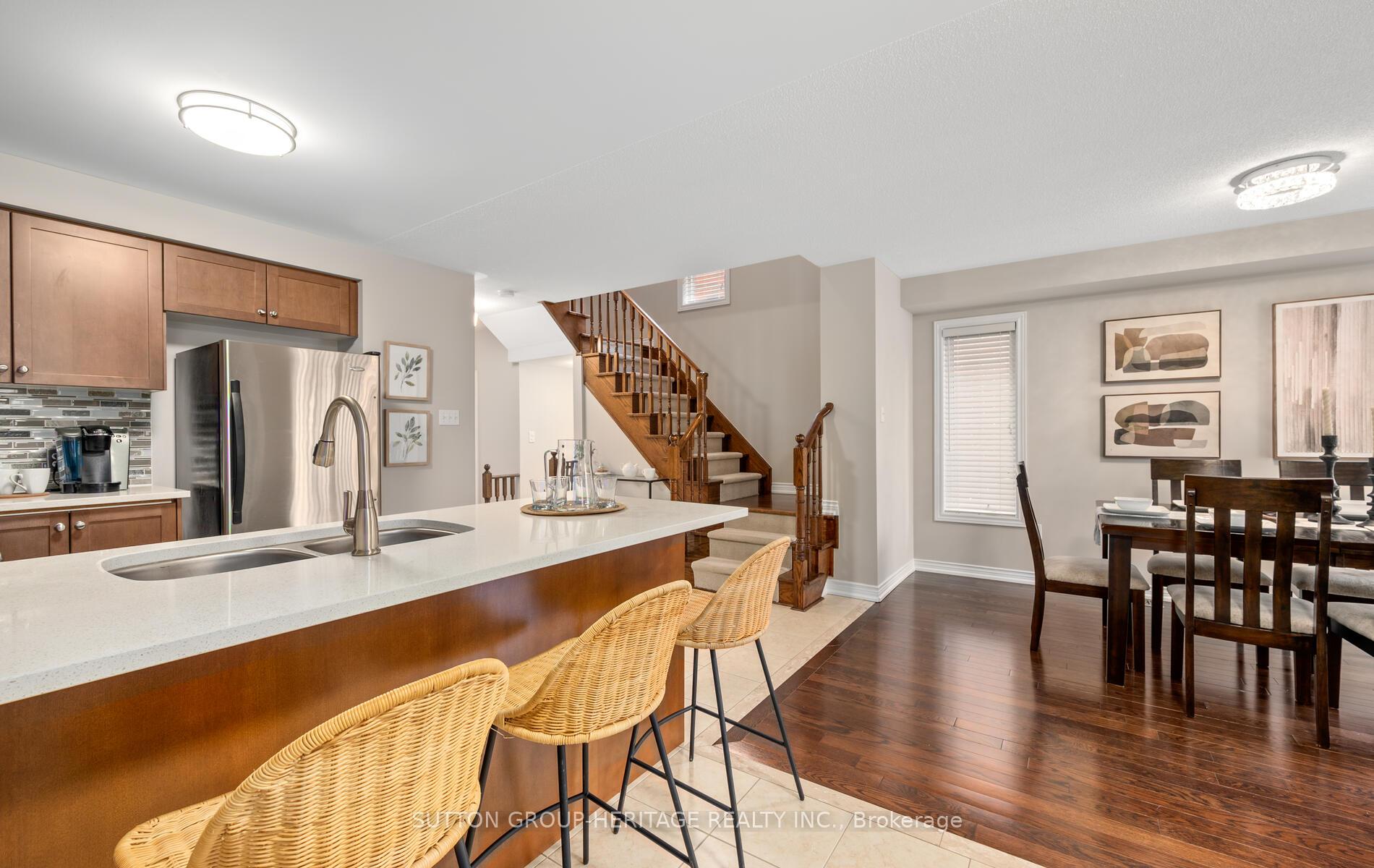 Photo 12 of 5 Ruben Street, Whitby, Williamsburg — HOMEH