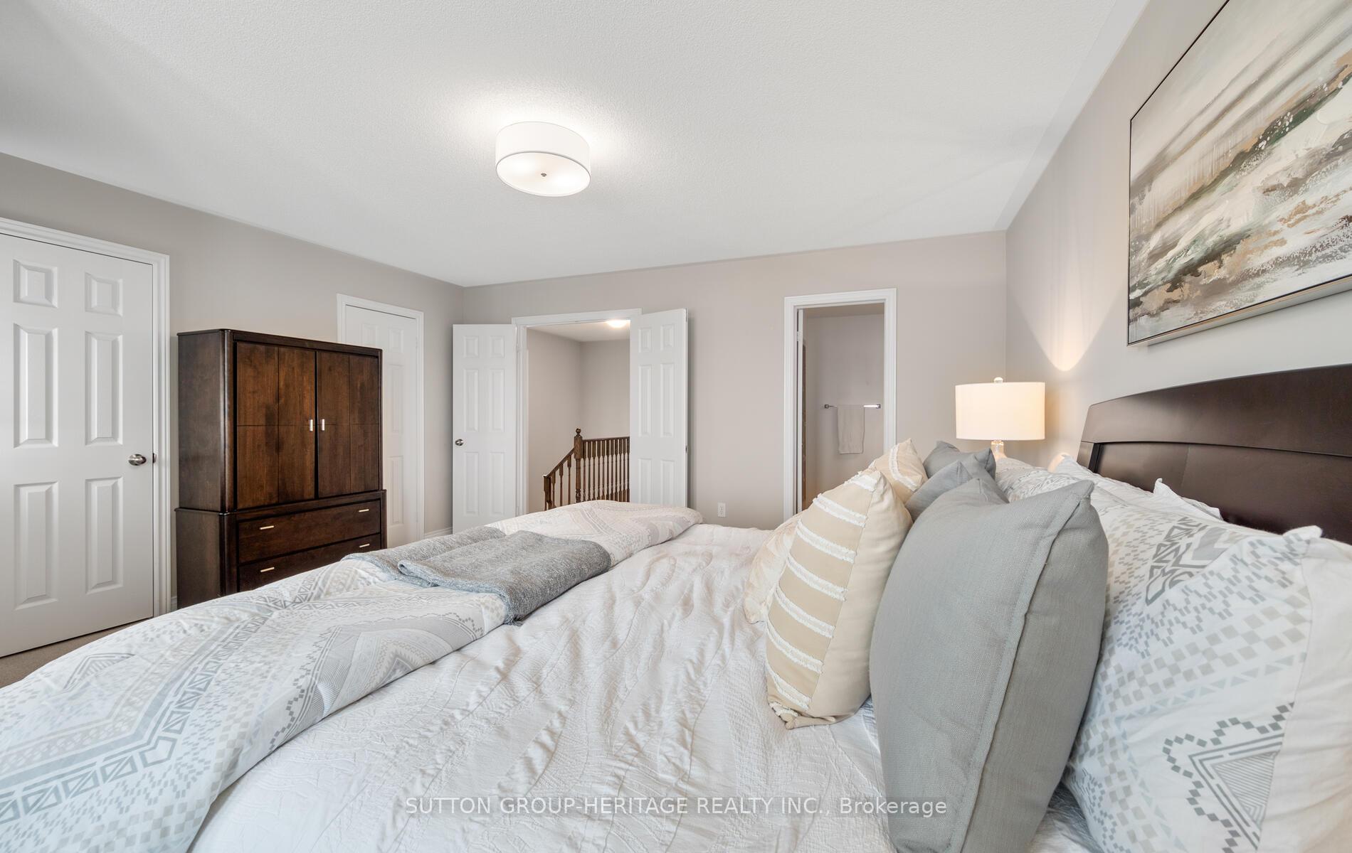 Photo 20 of 5 Ruben Street, Whitby, Williamsburg — HOMEH