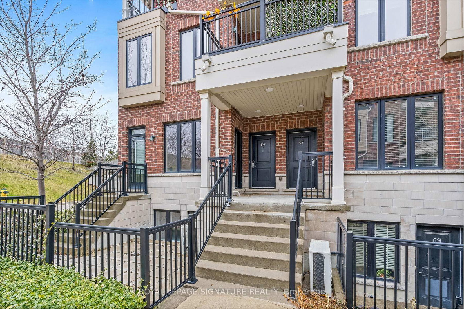 Photo 8 of Unit 65, 130 Twenty Fourth St, Etobicoke, Long Branch — HOMEH