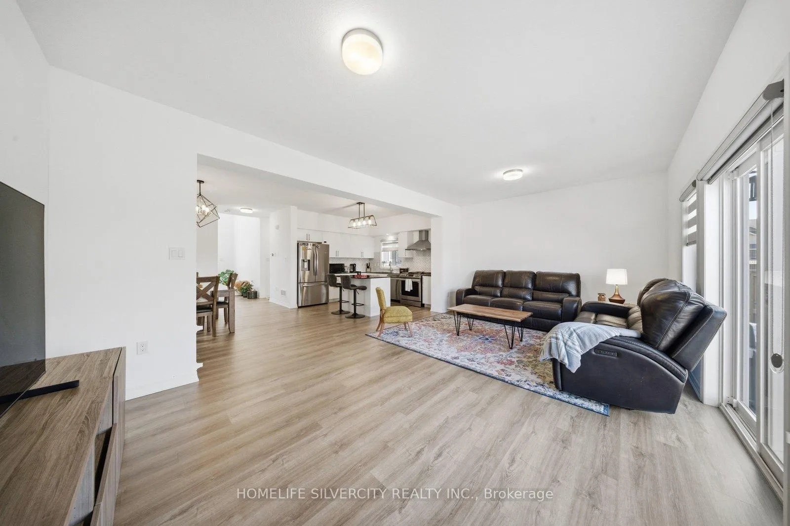 Photo 15 of 17 Oldham Avenue, Brant, Paris — HOMEH