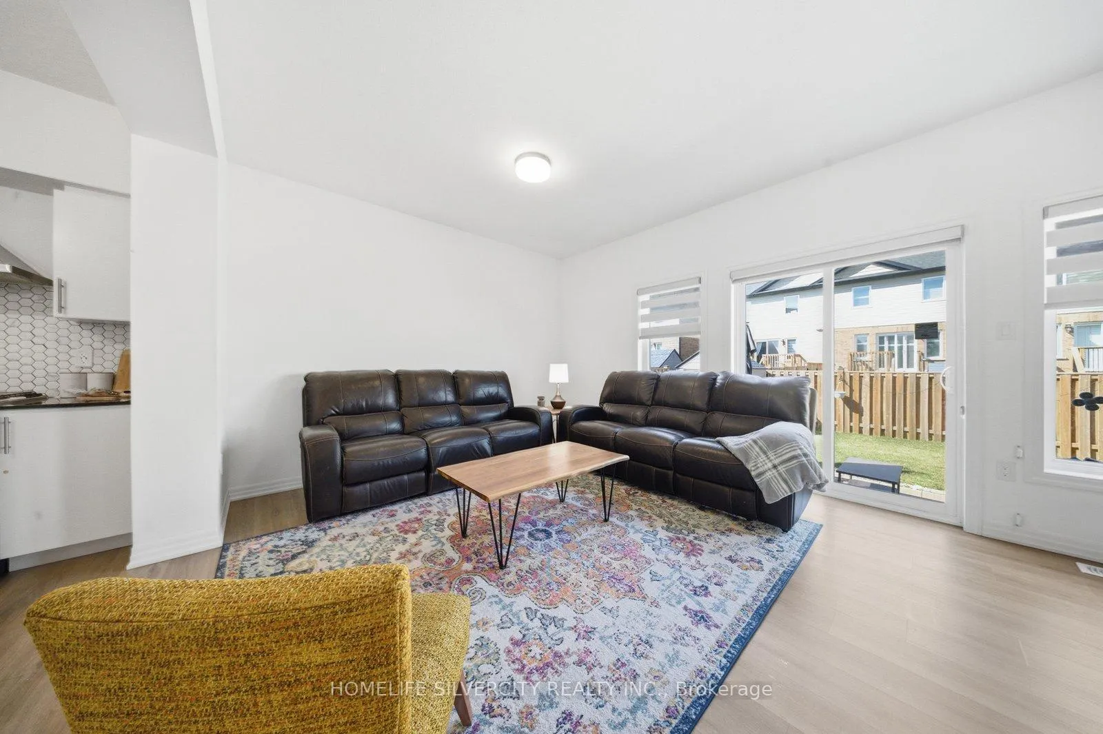 Photo 17 of 17 Oldham Avenue, Brant, Paris — HOMEH