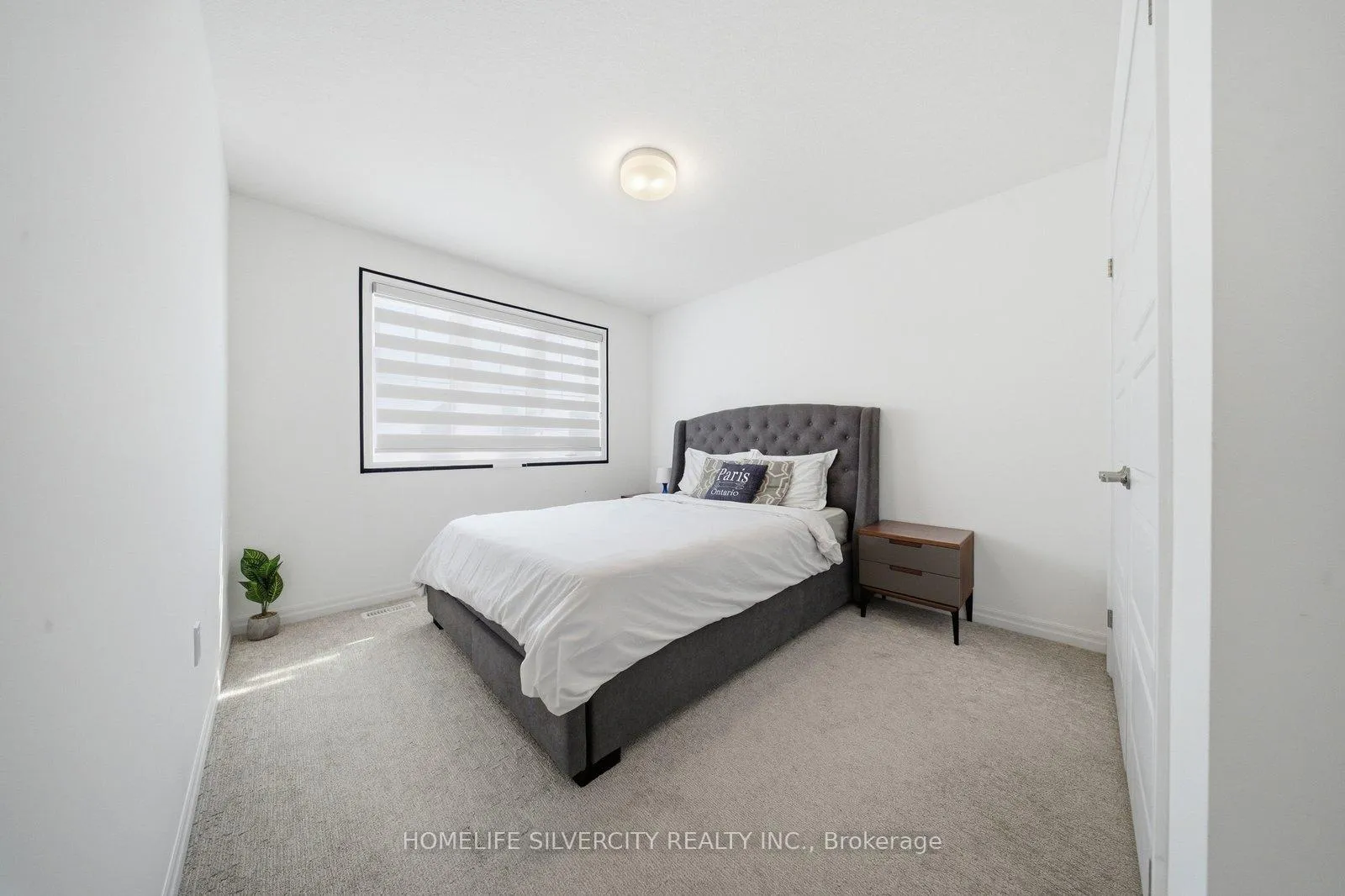 Photo 21 of 17 Oldham Avenue, Brant, Paris — HOMEH