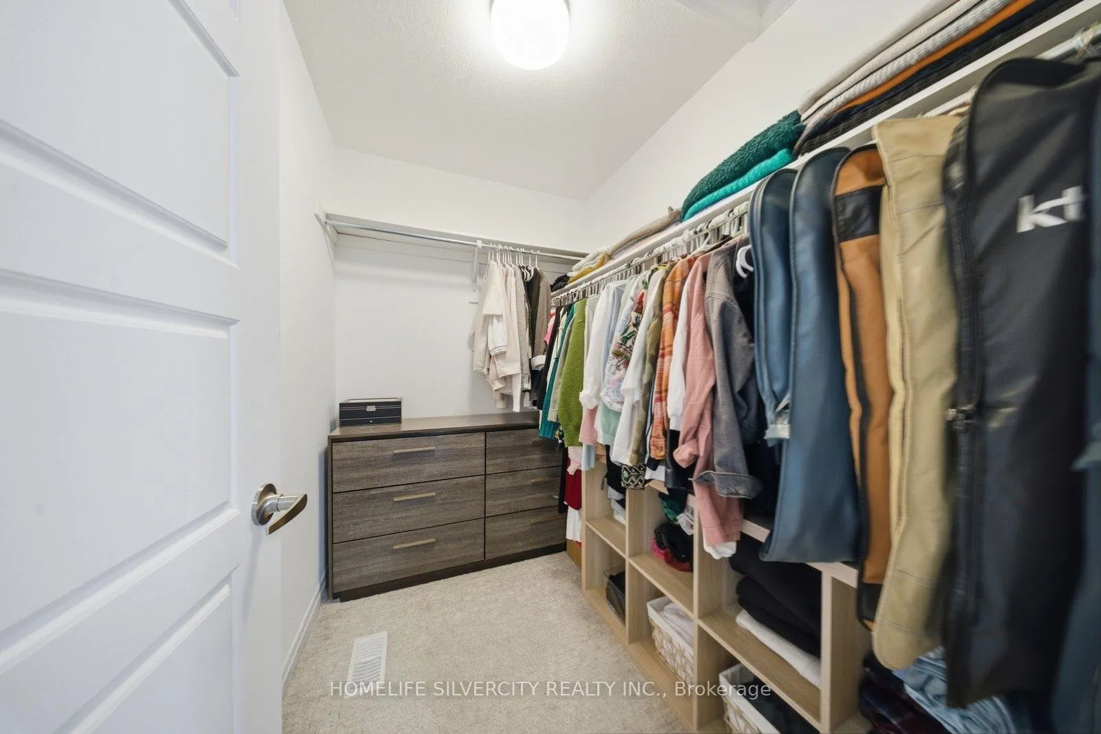 Photo 25 of 17 Oldham Avenue, Brant, Paris — HOMEH
