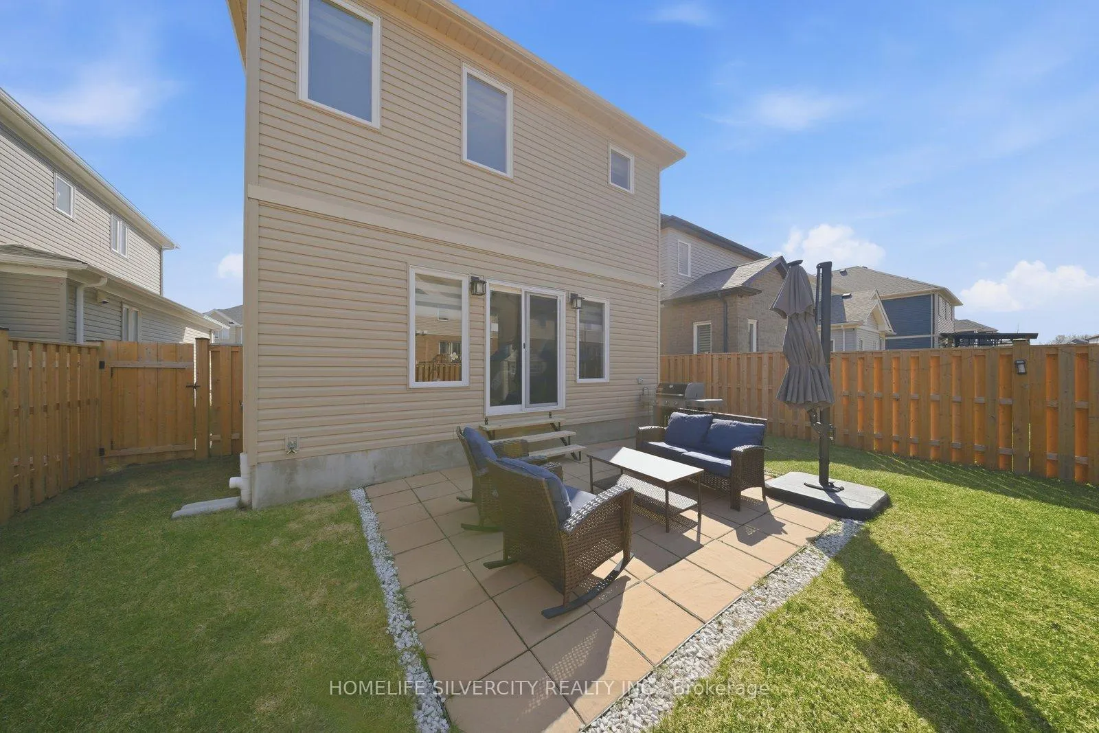 Photo 31 of 17 Oldham Avenue, Brant, Paris — HOMEH