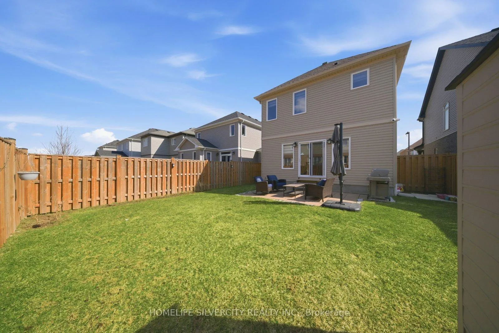 Photo 35 of 17 Oldham Avenue, Brant, Paris — HOMEH