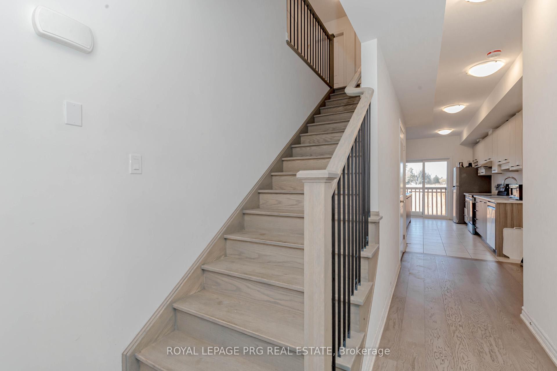 Photo 19 of Unit 8, 37 Renfrew Trail, Welland, N. Welland — HOMEH