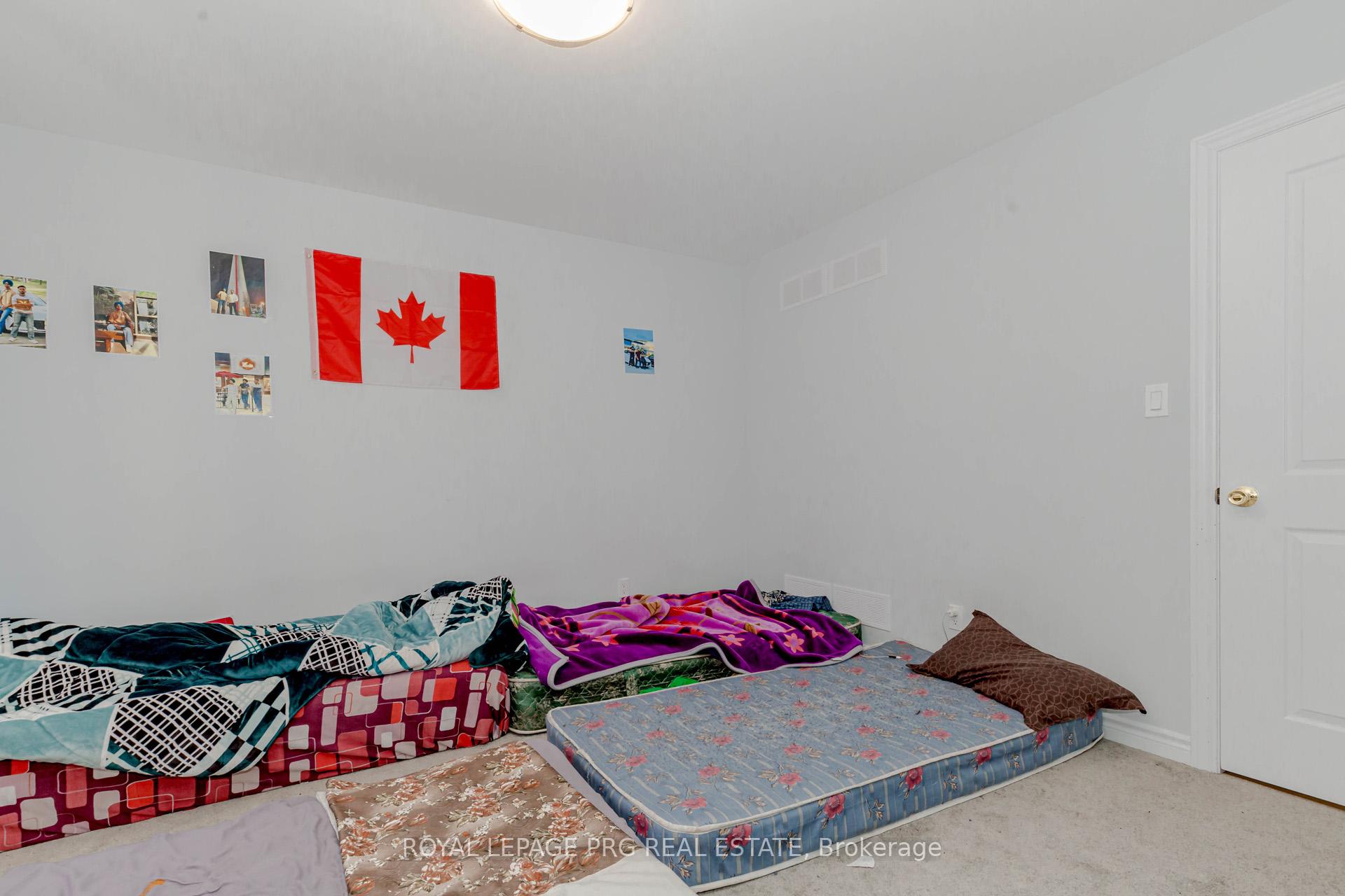 Photo 22 of Unit 8, 37 Renfrew Trail, Welland, N. Welland — HOMEH