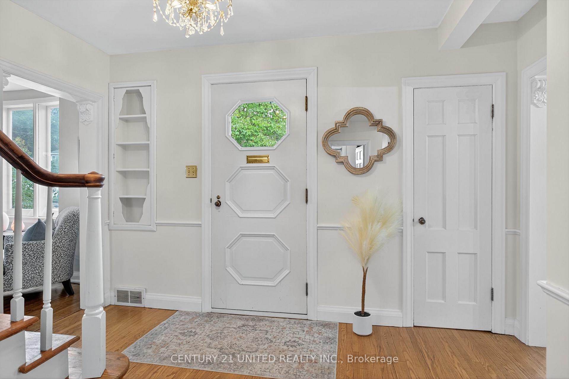 Photo 3 of 681 Weller Street, Peterborough, Town Ward 3 — HOMEH