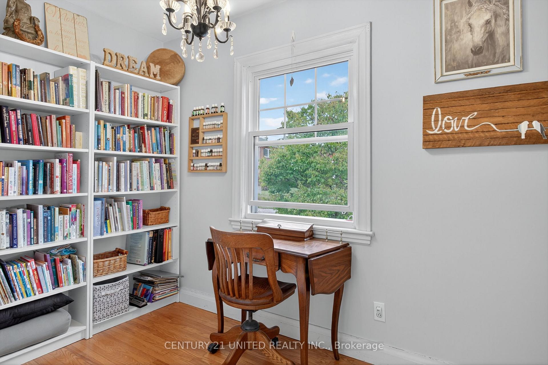 Photo 21 of 681 Weller Street, Peterborough, Town Ward 3 — HOMEH