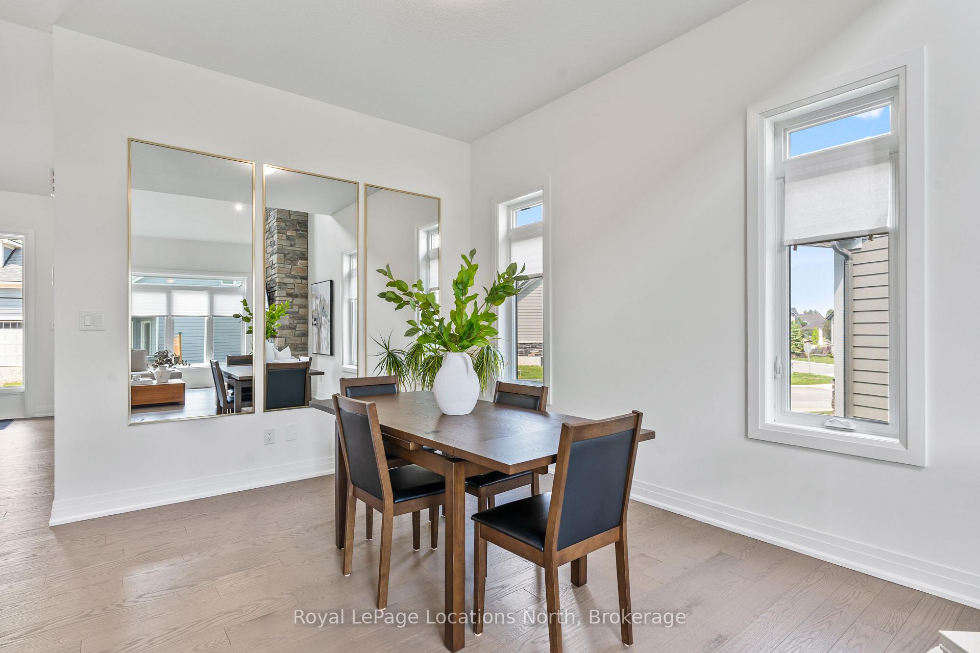 Photo 4 of 123 Beacon Drive, Blue Mountains — HOMEH