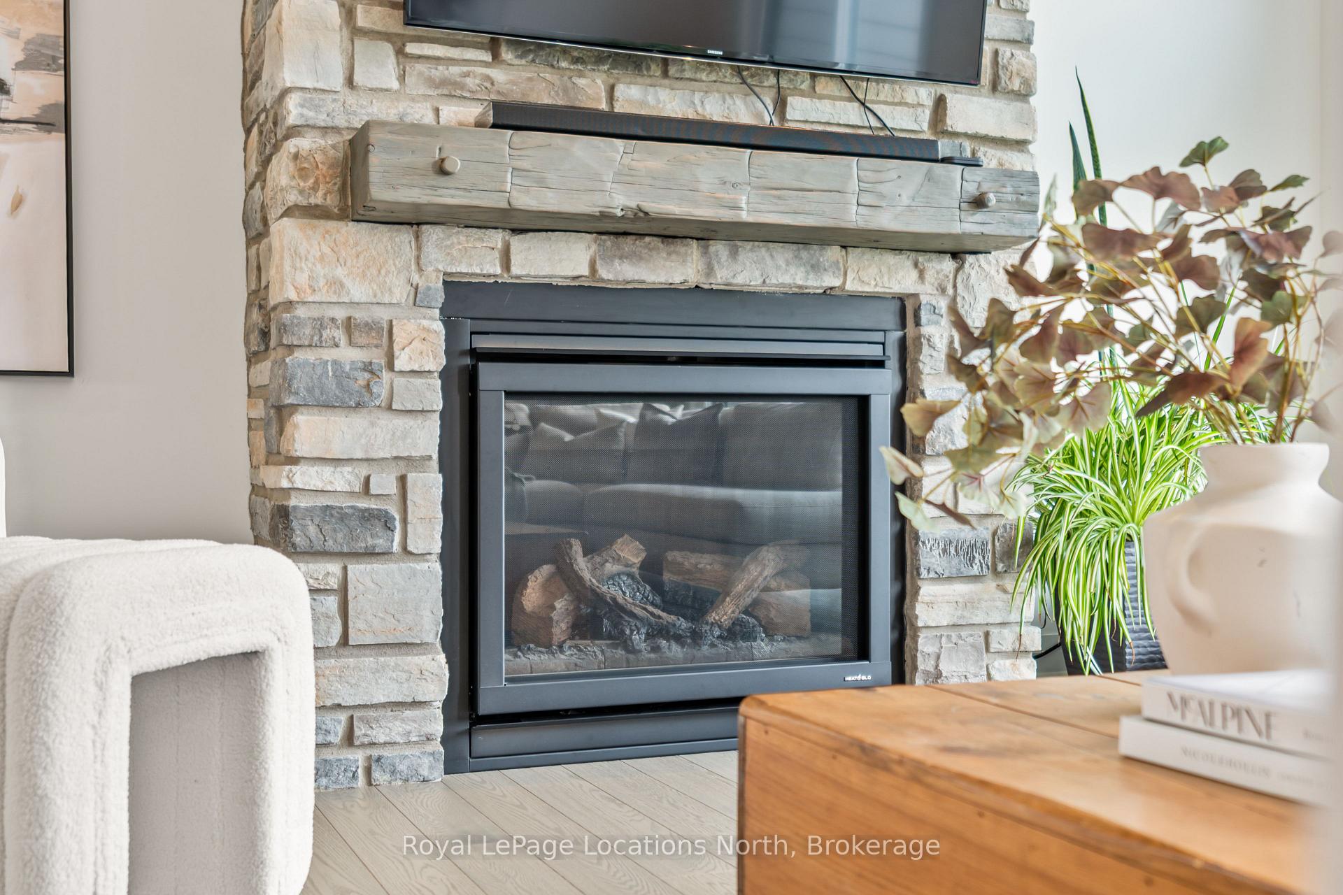 Photo 12 of 123 Beacon Drive, Blue Mountains — HOMEH
