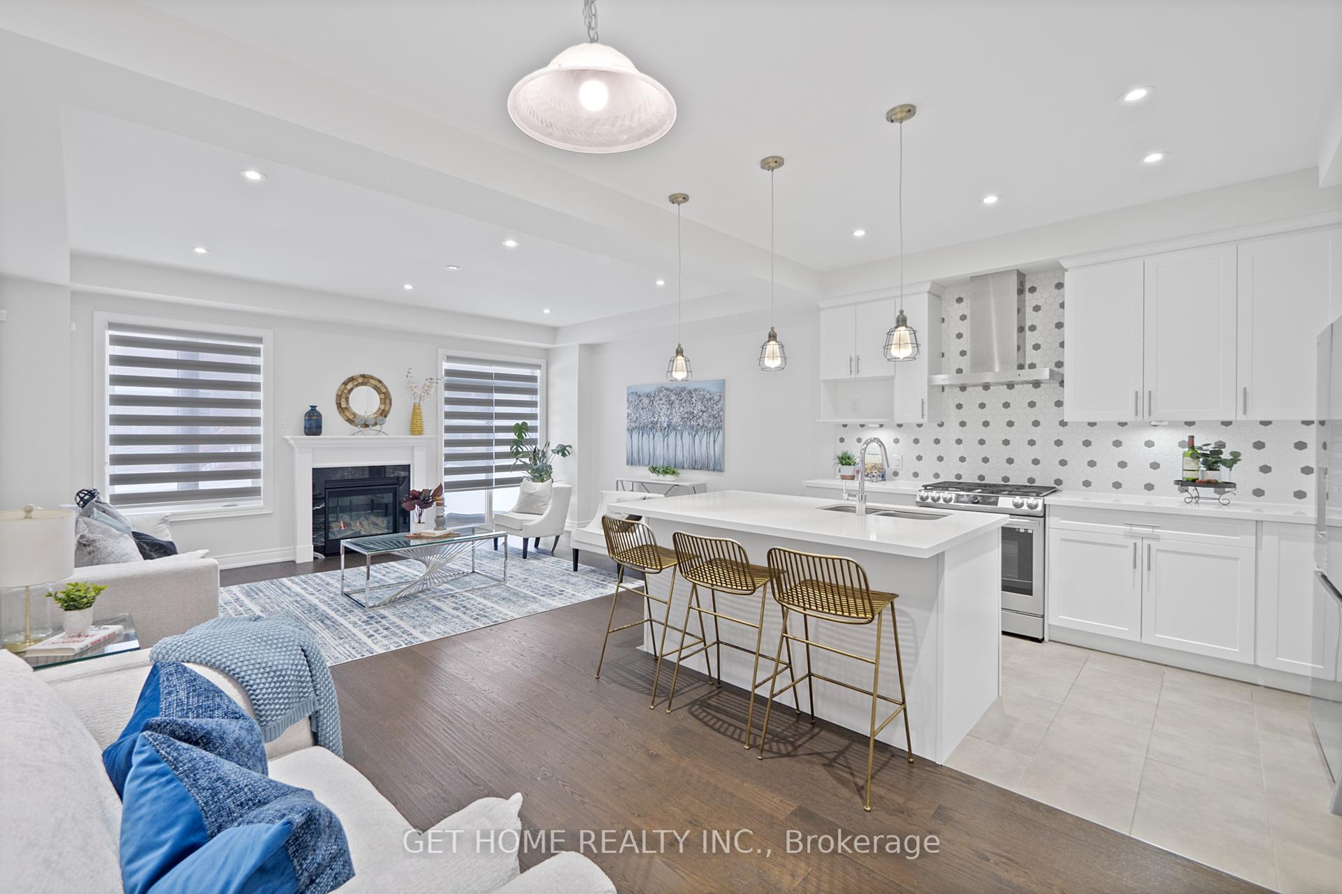 Photo 11 of 32 Deer Ridge Crescent, Whitby, Rural Whitby — HOMEH