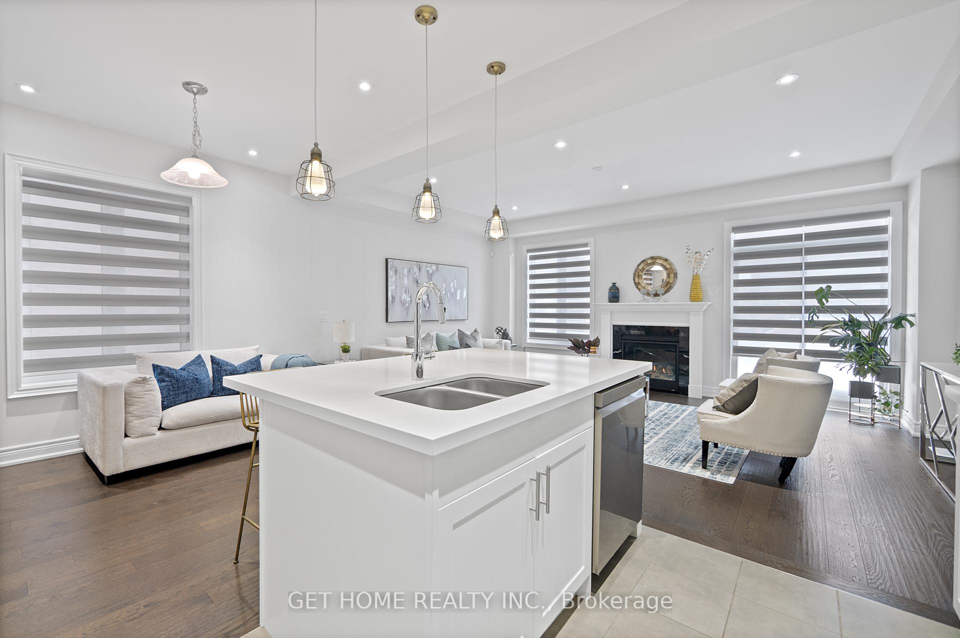 Photo 16 of 32 Deer Ridge Crescent, Whitby, Rural Whitby — HOMEH