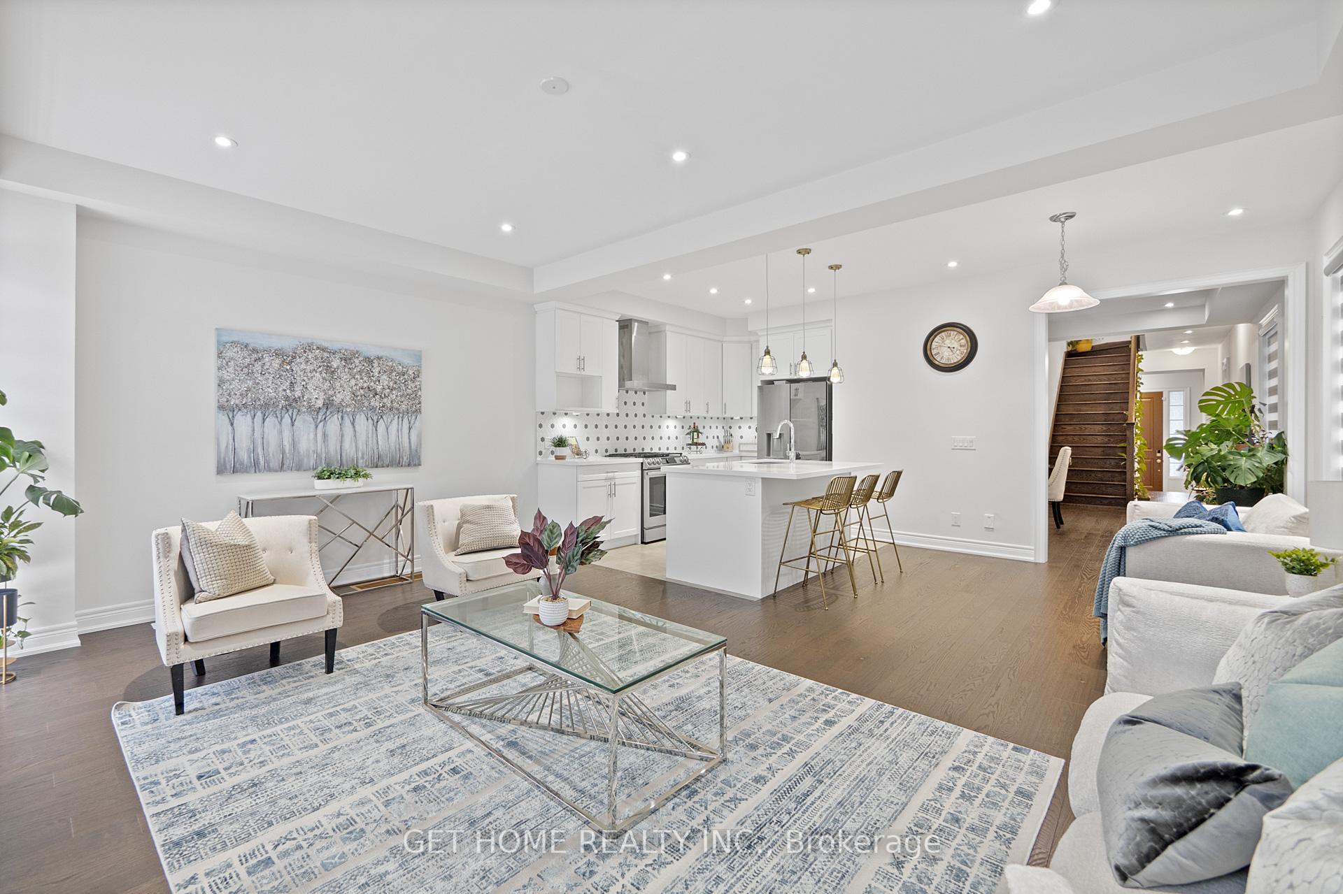 Photo 19 of 32 Deer Ridge Crescent, Whitby, Rural Whitby — HOMEH
