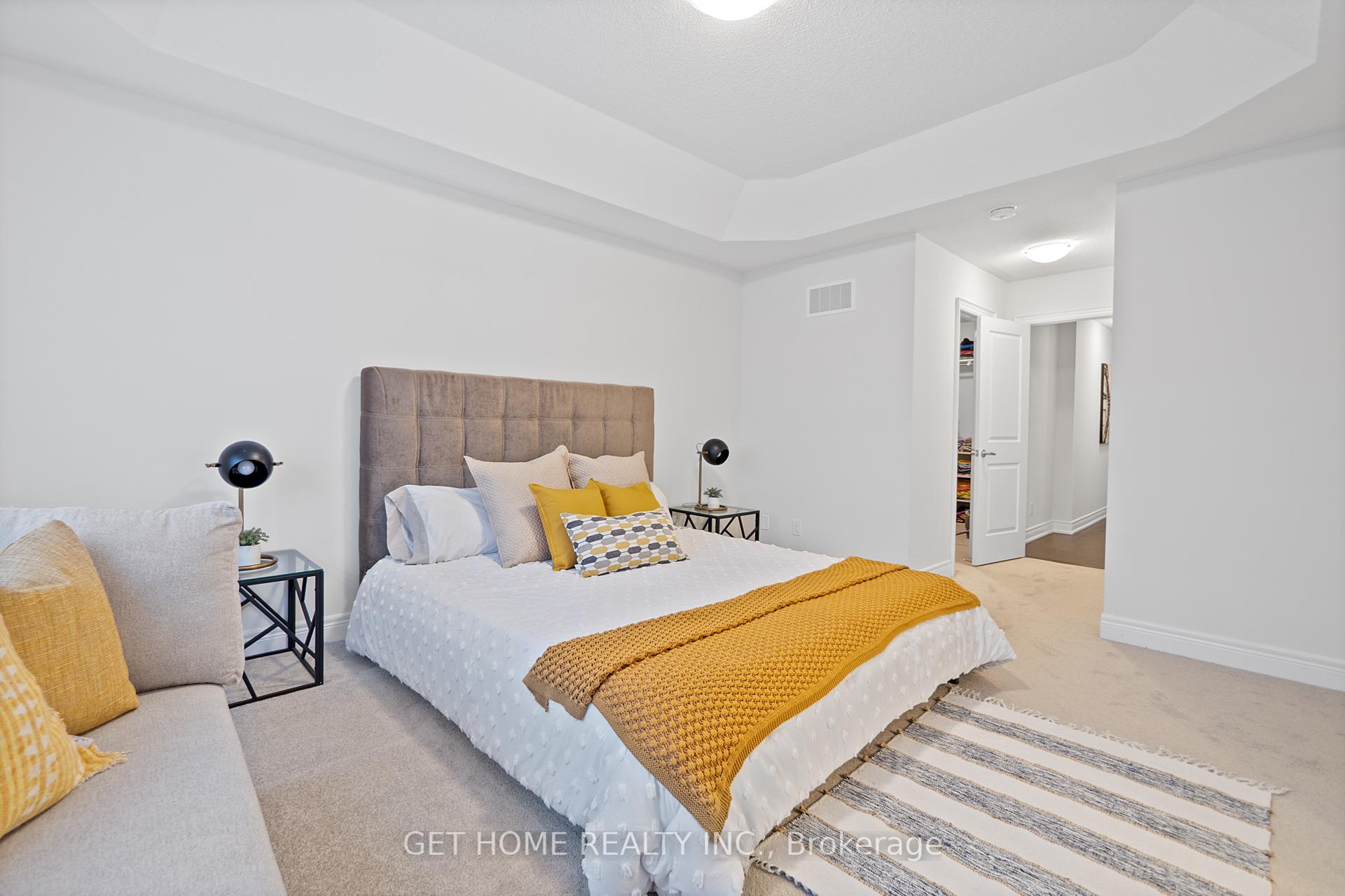 Photo 27 of 32 Deer Ridge Crescent, Whitby, Rural Whitby — HOMEH