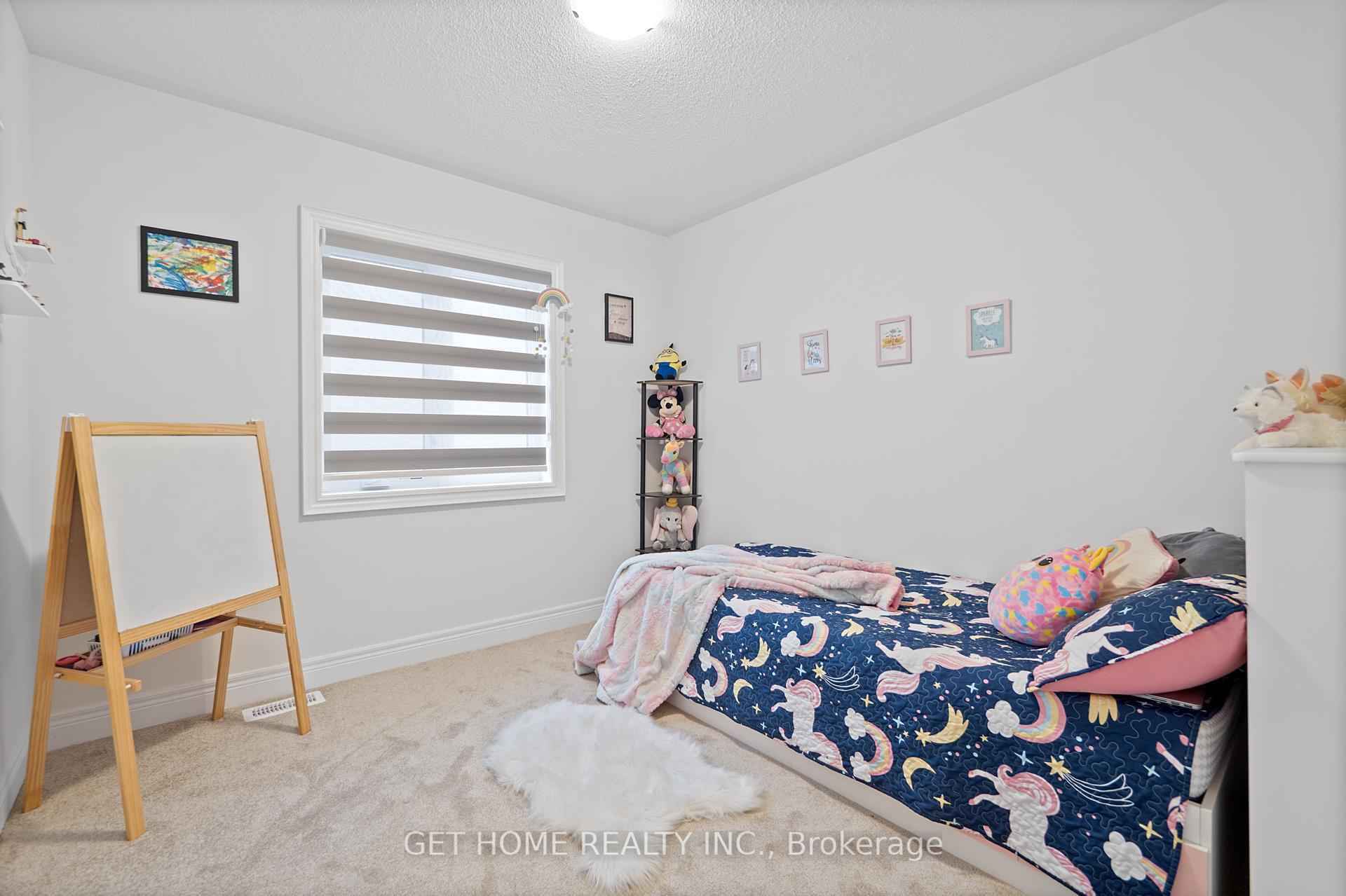 Photo 35 of 32 Deer Ridge Crescent, Whitby, Rural Whitby — HOMEH