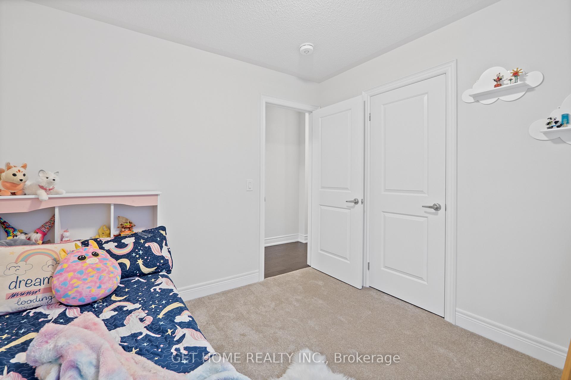 Photo 36 of 32 Deer Ridge Crescent, Whitby, Rural Whitby — HOMEH