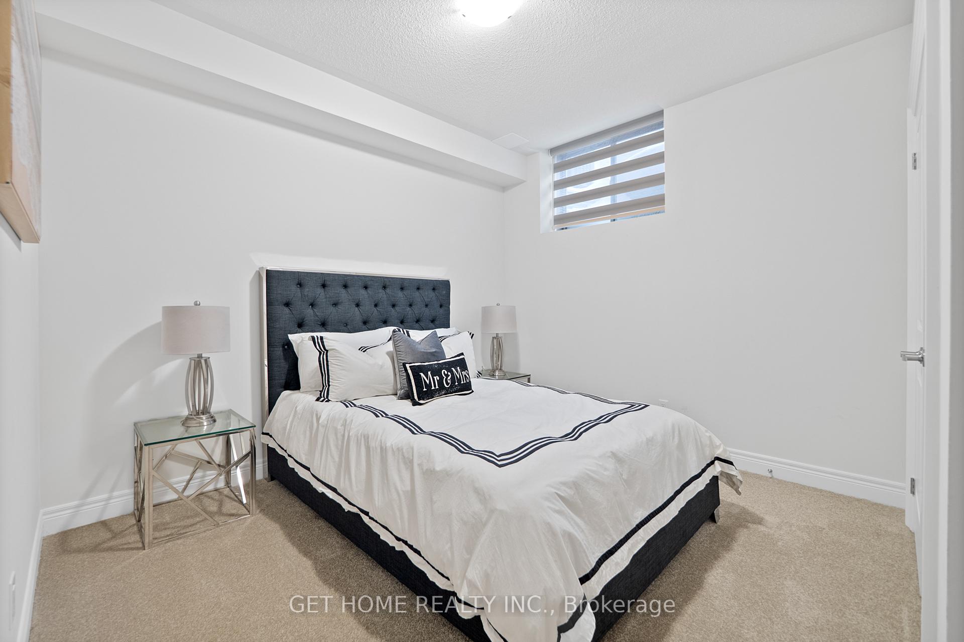 Photo 44 of 32 Deer Ridge Crescent, Whitby, Rural Whitby — HOMEH