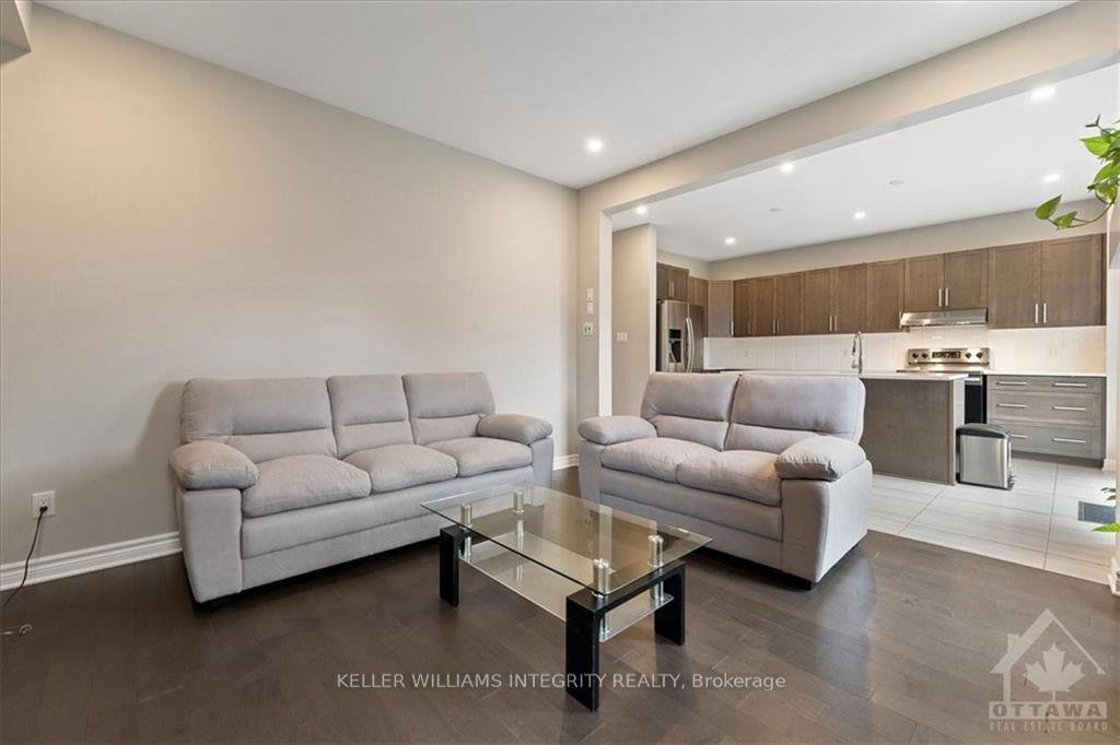 Photo 11 of 642 Decoeur Drive, Ottawa, Avalon West — HOMEH