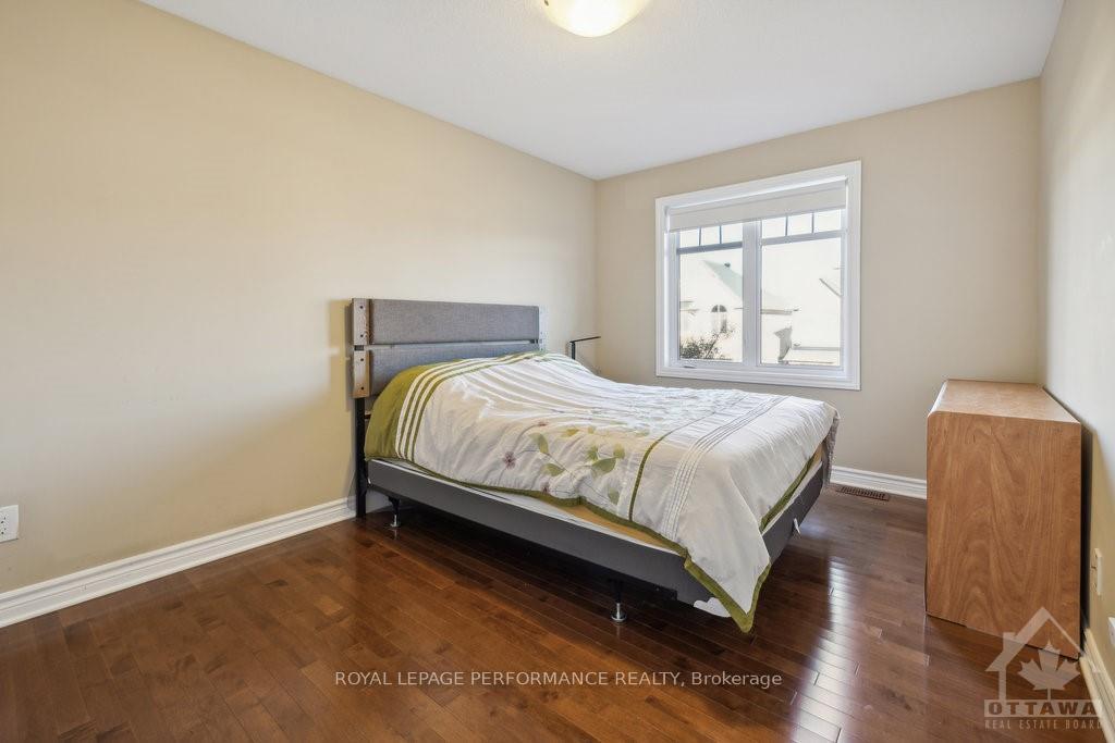 Photo 21 of 106 Waterfern Way, Ottawa, Avalon East — HOMEH