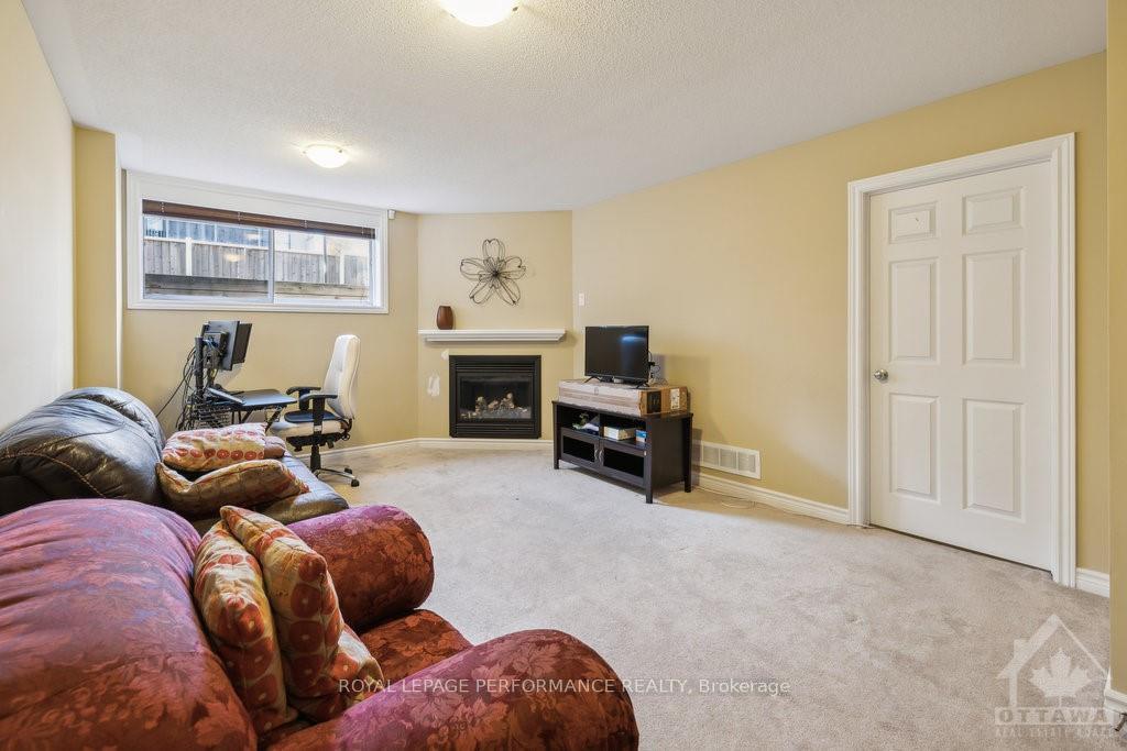 Photo 26 of 106 Waterfern Way, Ottawa, Avalon East — HOMEH