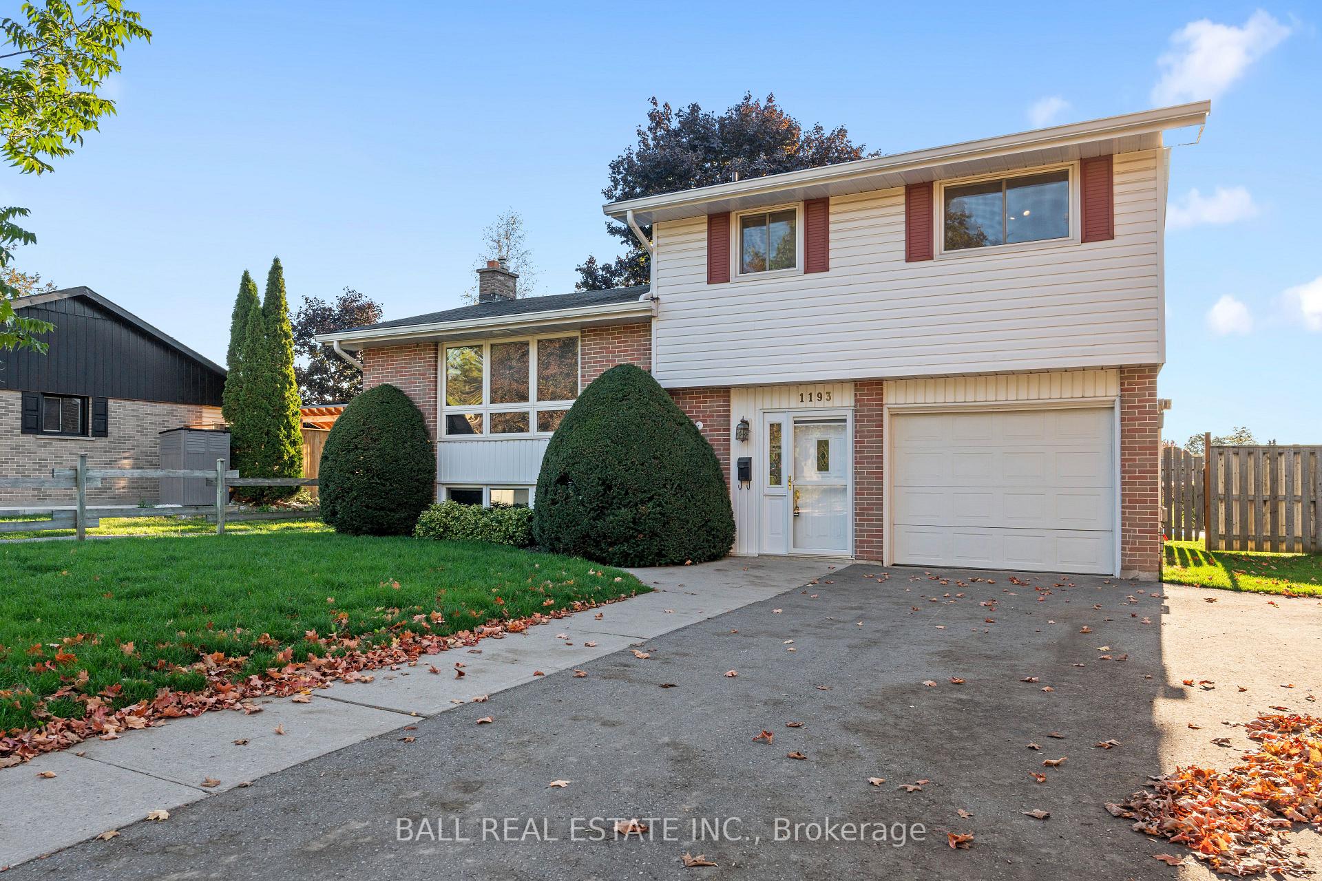 Photo 3 of 1193 Edmison Drive, Peterborough, Northcrest Ward 5 — HOMEH
