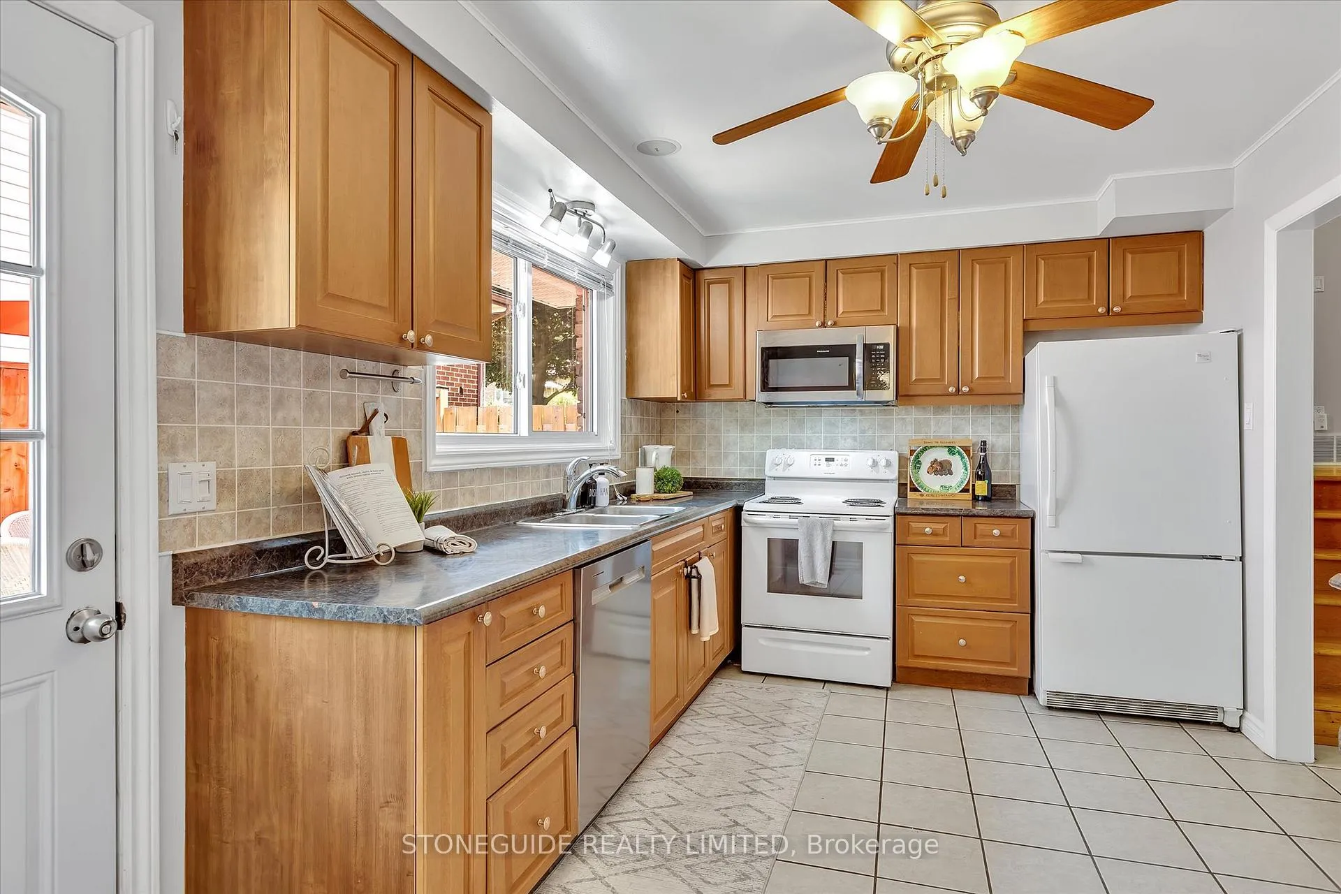 Photo 9 of 976 Sydenham Road, Peterborough, Ashburnham Ward 4 — HOMEH