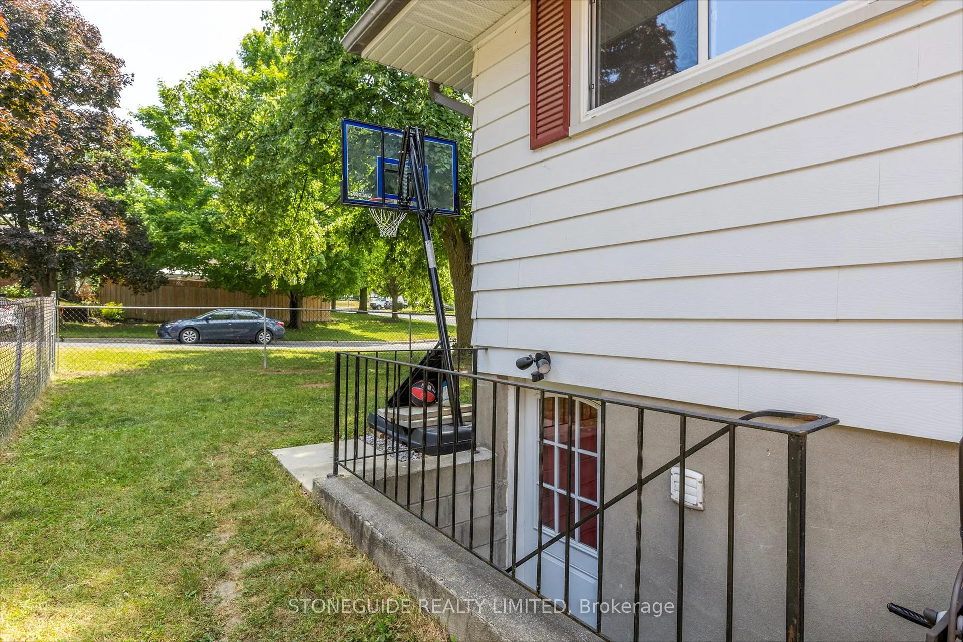 Photo 38 of 976 Sydenham Road, Peterborough, Ashburnham Ward 4 — HOMEH
