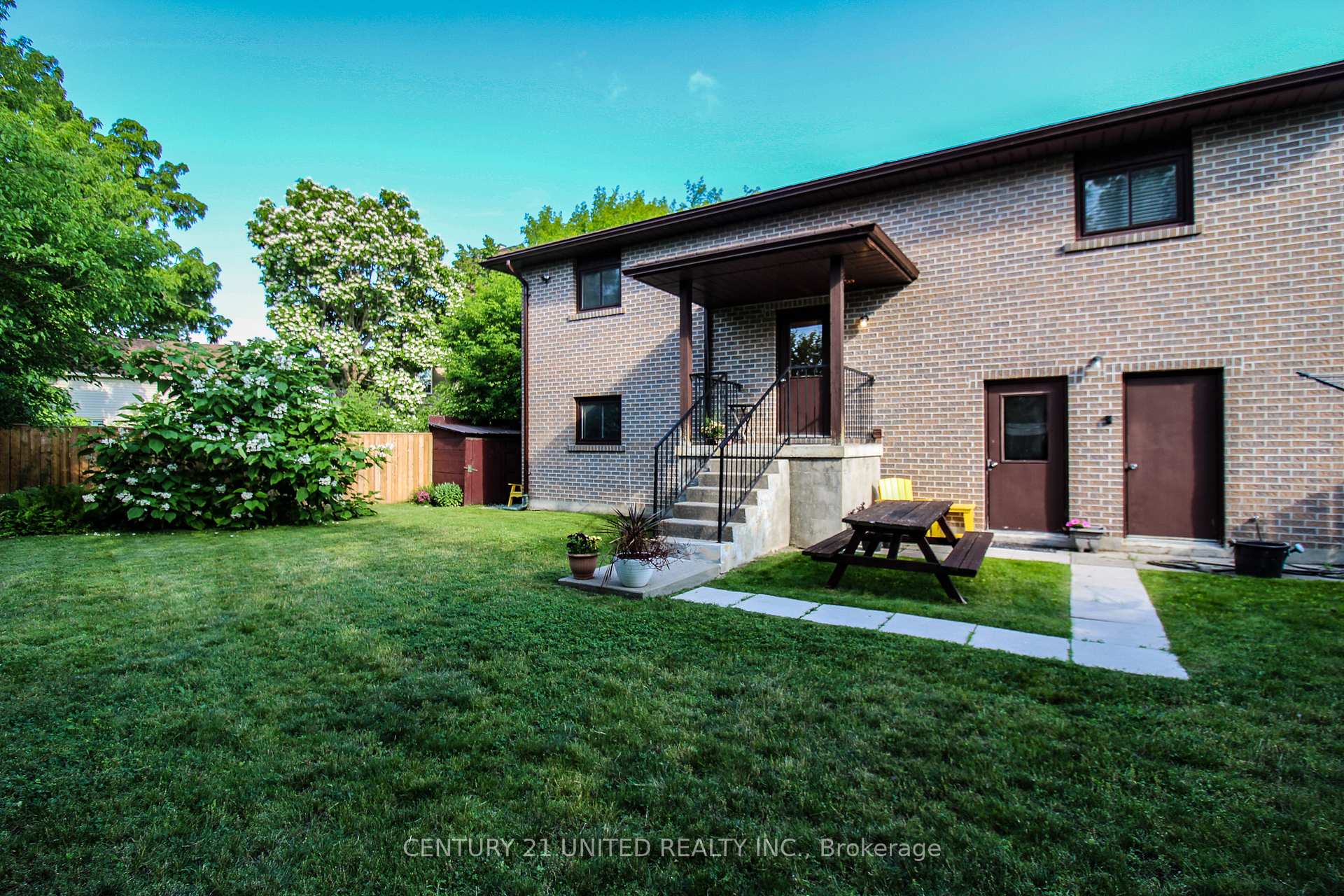 Photo 9 of 200 Lake Street, Peterborough, Town Ward 3 — HOMEH