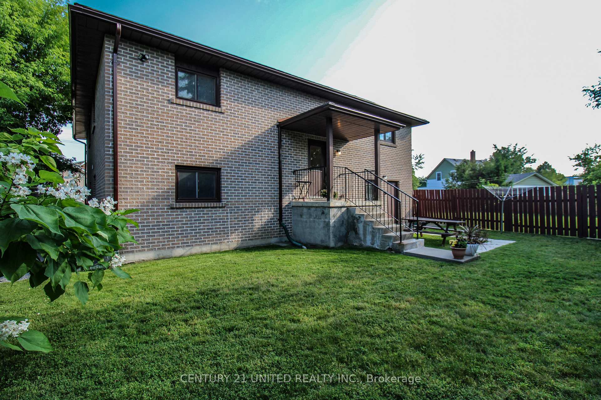 Photo 10 of 200 Lake Street, Peterborough, Town Ward 3 — HOMEH