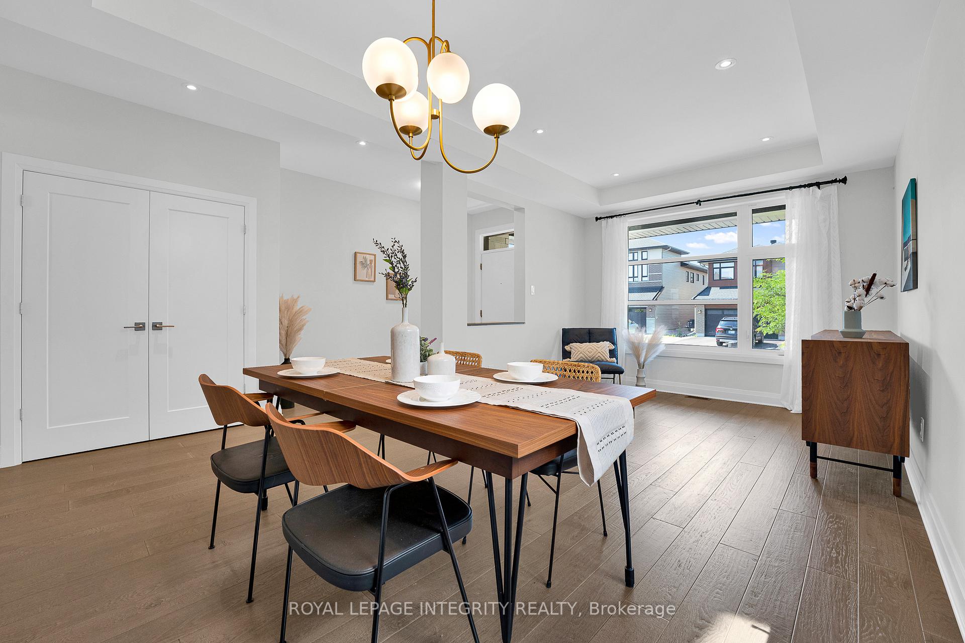 Photo 5 of 276 Mount Nebo Way, Ottawa, Riverside South/Gloucester Glen — HOMEH