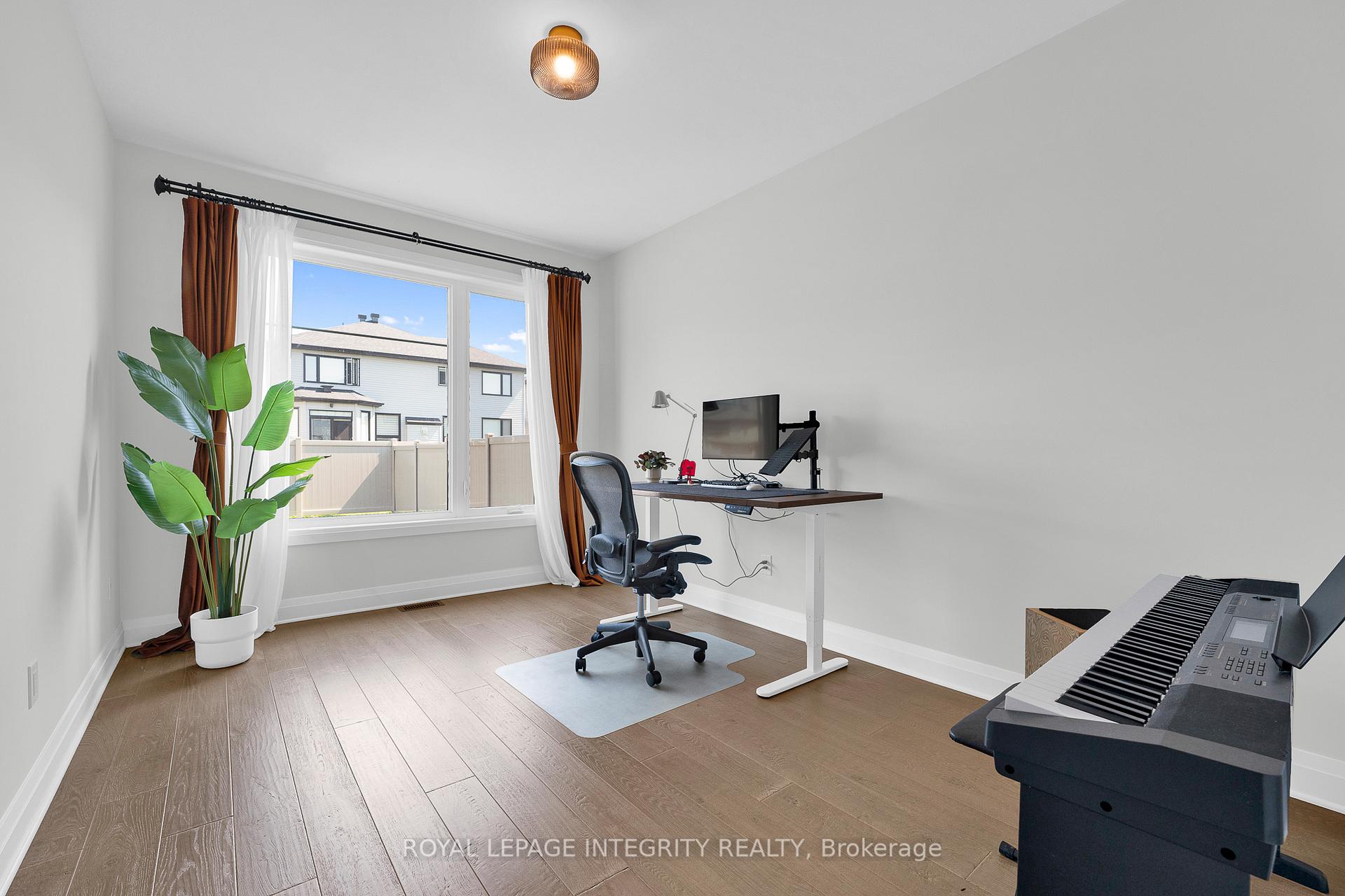 Photo 24 of 276 Mount Nebo Way, Ottawa, Riverside South/Gloucester Glen — HOMEH