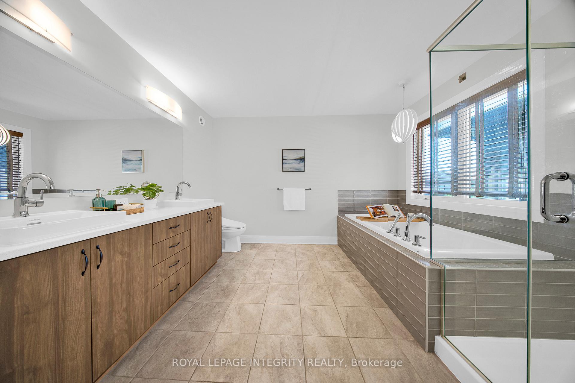 Photo 34 of 276 Mount Nebo Way, Ottawa, Riverside South/Gloucester Glen — HOMEH
