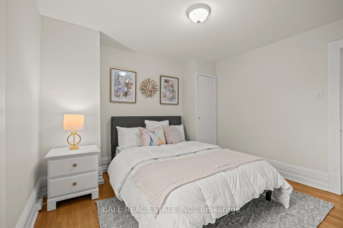 Photo 24 of 597 Gilmour Street, Peterborough, Town Ward 3 — HOMEH