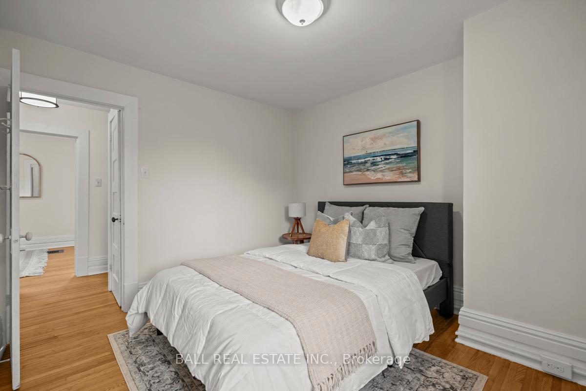 Photo 29 of 597 Gilmour Street, Peterborough, Town Ward 3 — HOMEH