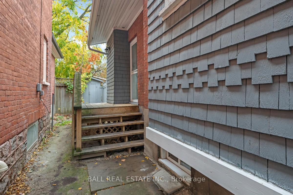 Photo 39 of 597 Gilmour Street, Peterborough, Town Ward 3 — HOMEH