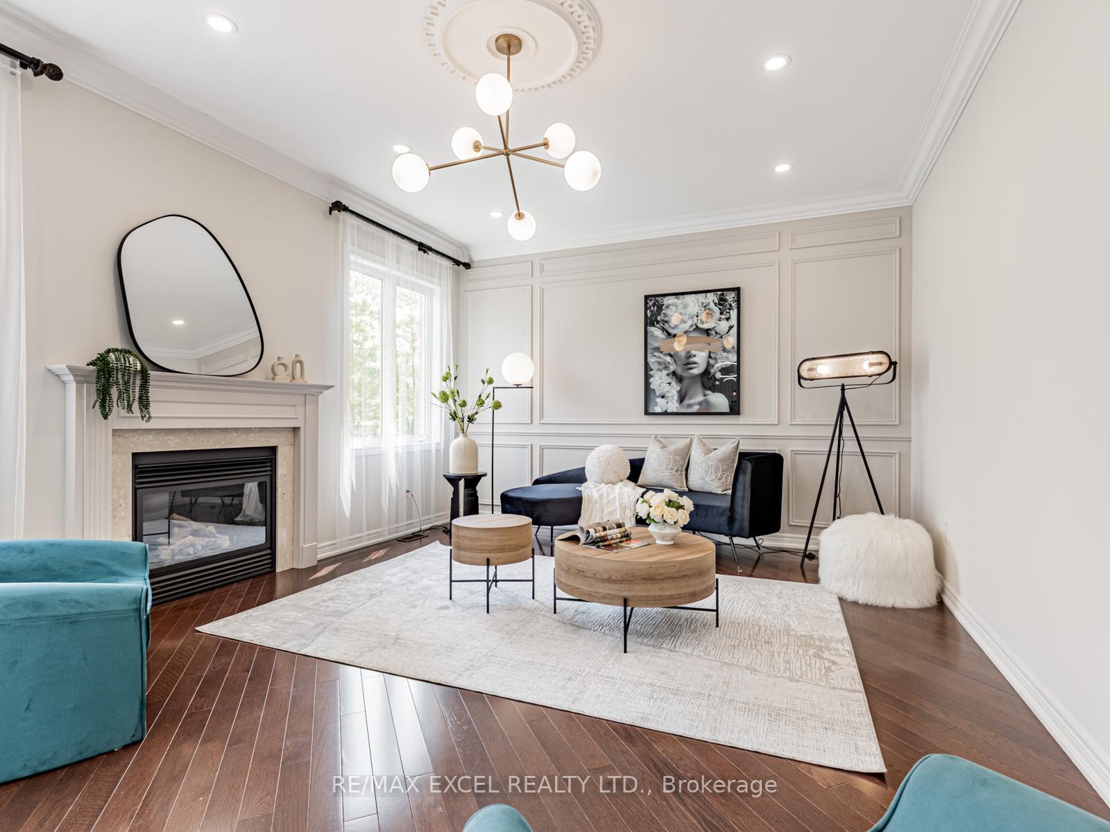 Photo 11 of 7 Thornhill Ravines Crescent, Vaughan, Patterson — HOMEH