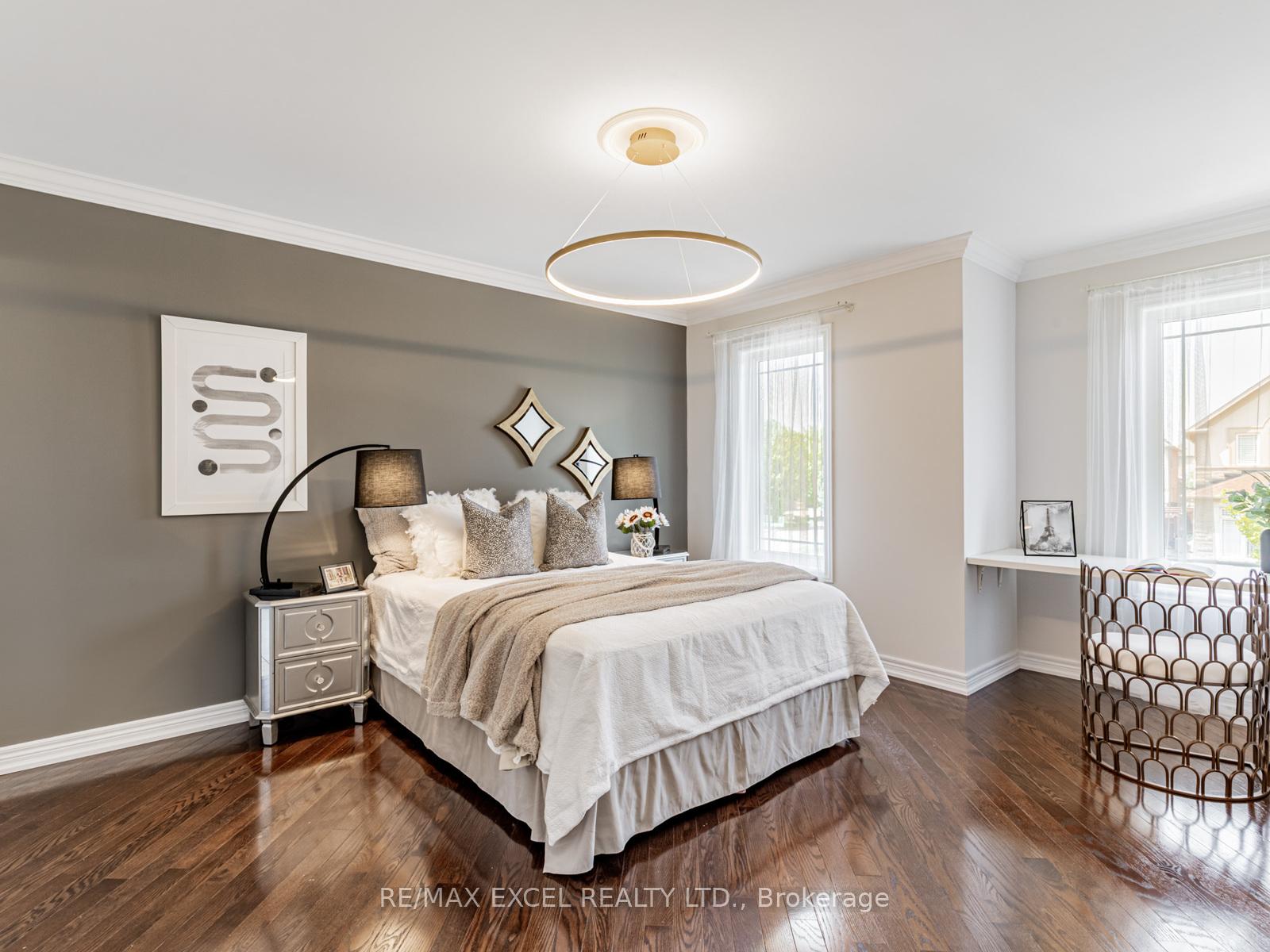 Photo 17 of 7 Thornhill Ravines Crescent, Vaughan, Patterson — HOMEH