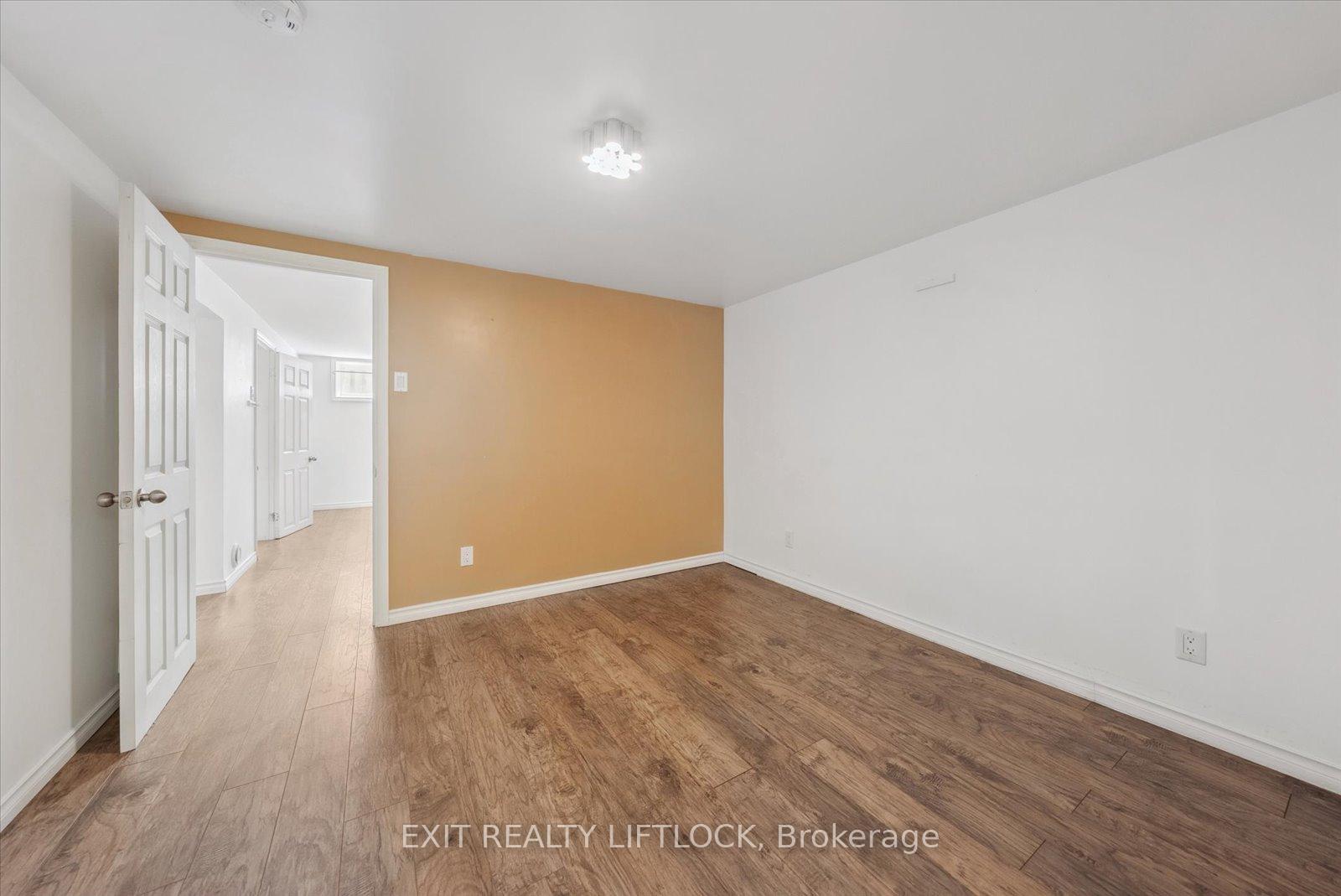 Photo 45 of 1294 Victory Drive, Peterborough, Town Ward 3 — HOMEH