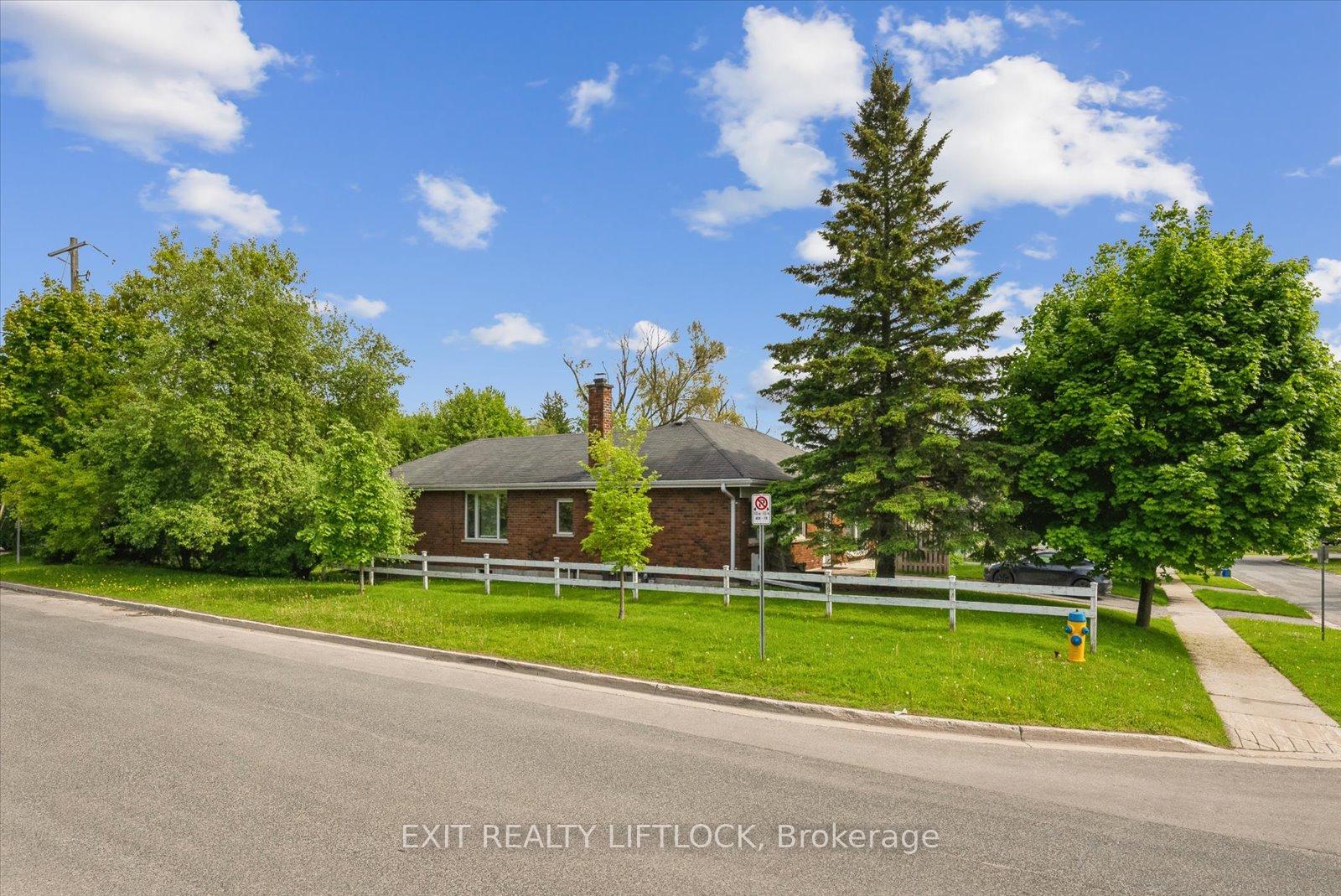 Photo 50 of 1294 Victory Drive, Peterborough, Town Ward 3 — HOMEH