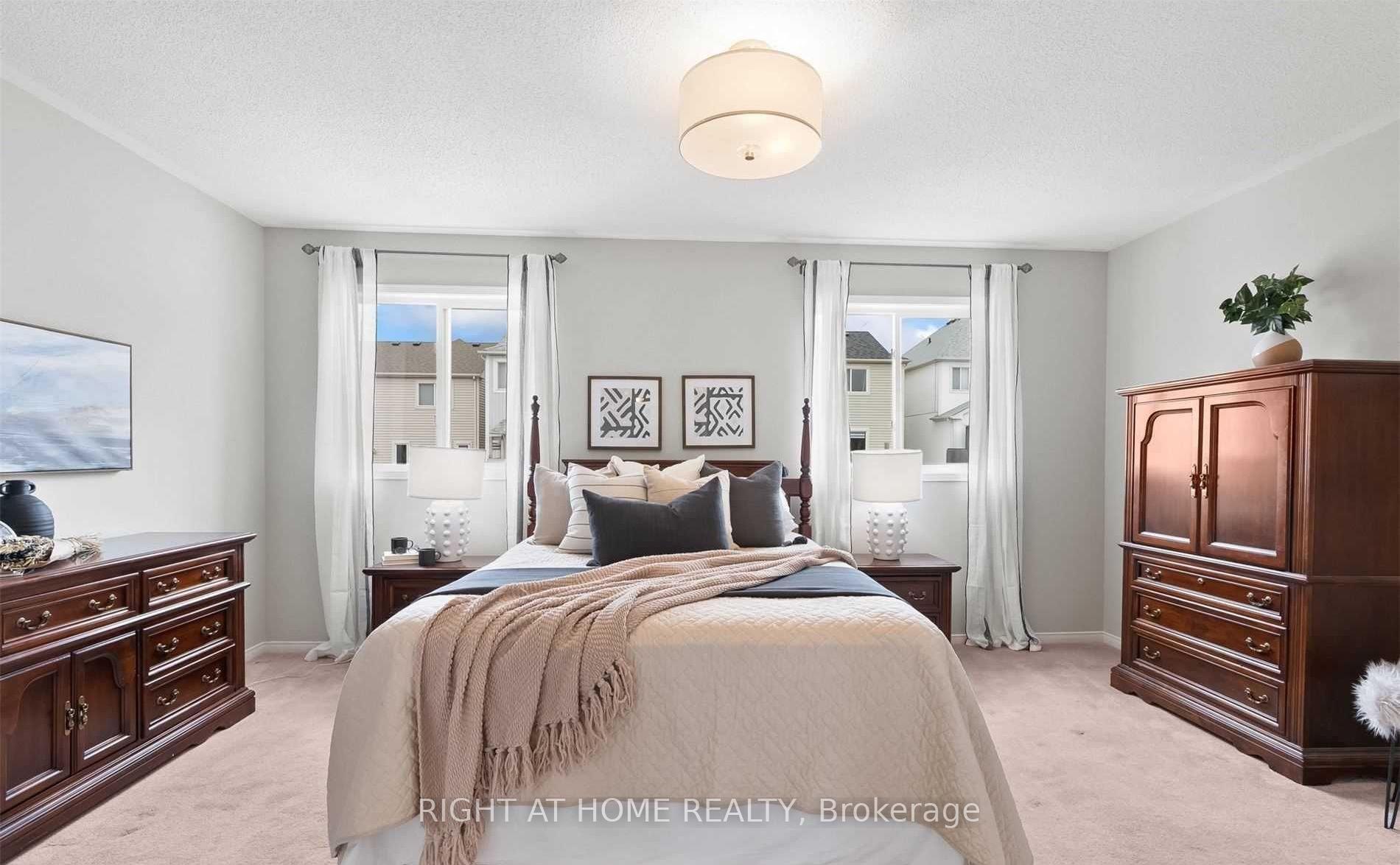 Photo 18 of 1427 Ashgrove Crescent, Oshawa, Pinecrest — HOMEH