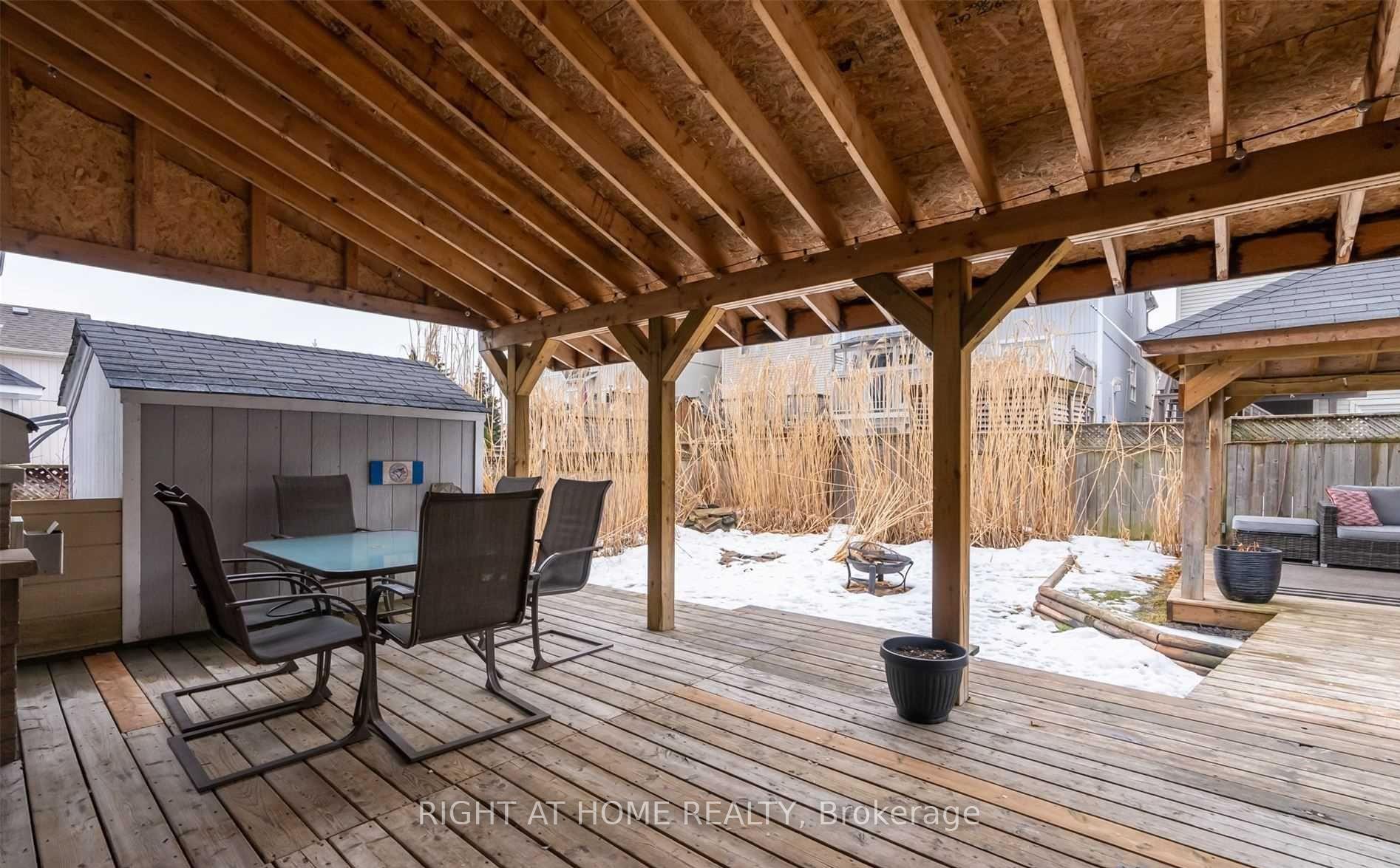 Photo 25 of 1427 Ashgrove Crescent, Oshawa, Pinecrest — HOMEH