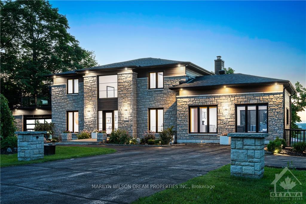 Photo 3 of 995 Fieldown Street, Ottawa, Cumberland Ridge — HOMEH