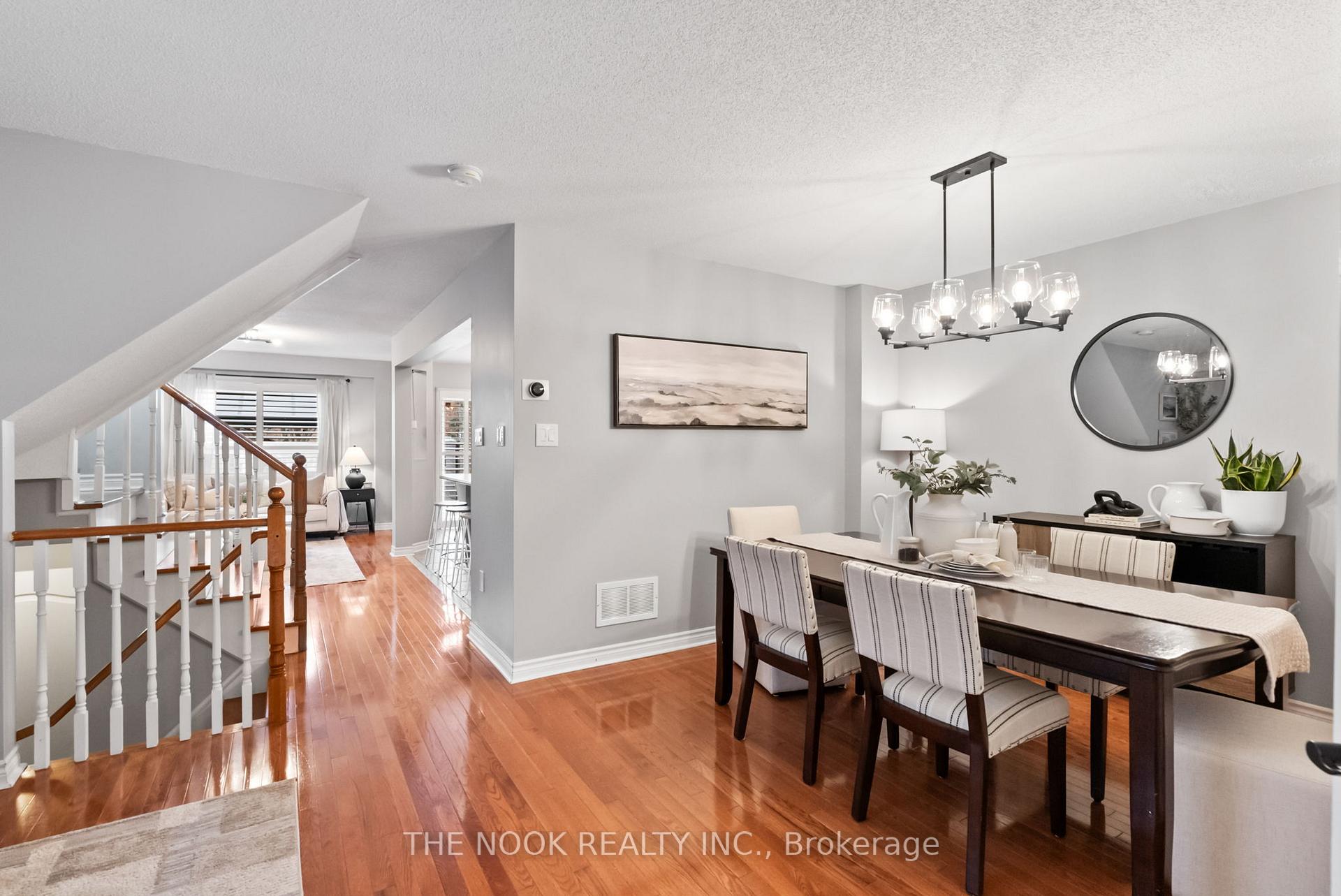 Photo 8 of 109 Brownridge Place, Whitby, Williamsburg — HOMEH