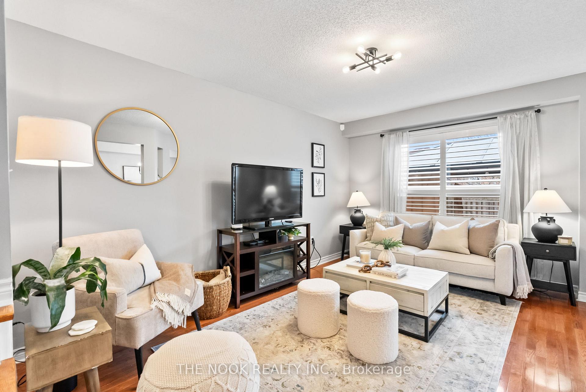 Photo 15 of 109 Brownridge Place, Whitby, Williamsburg — HOMEH