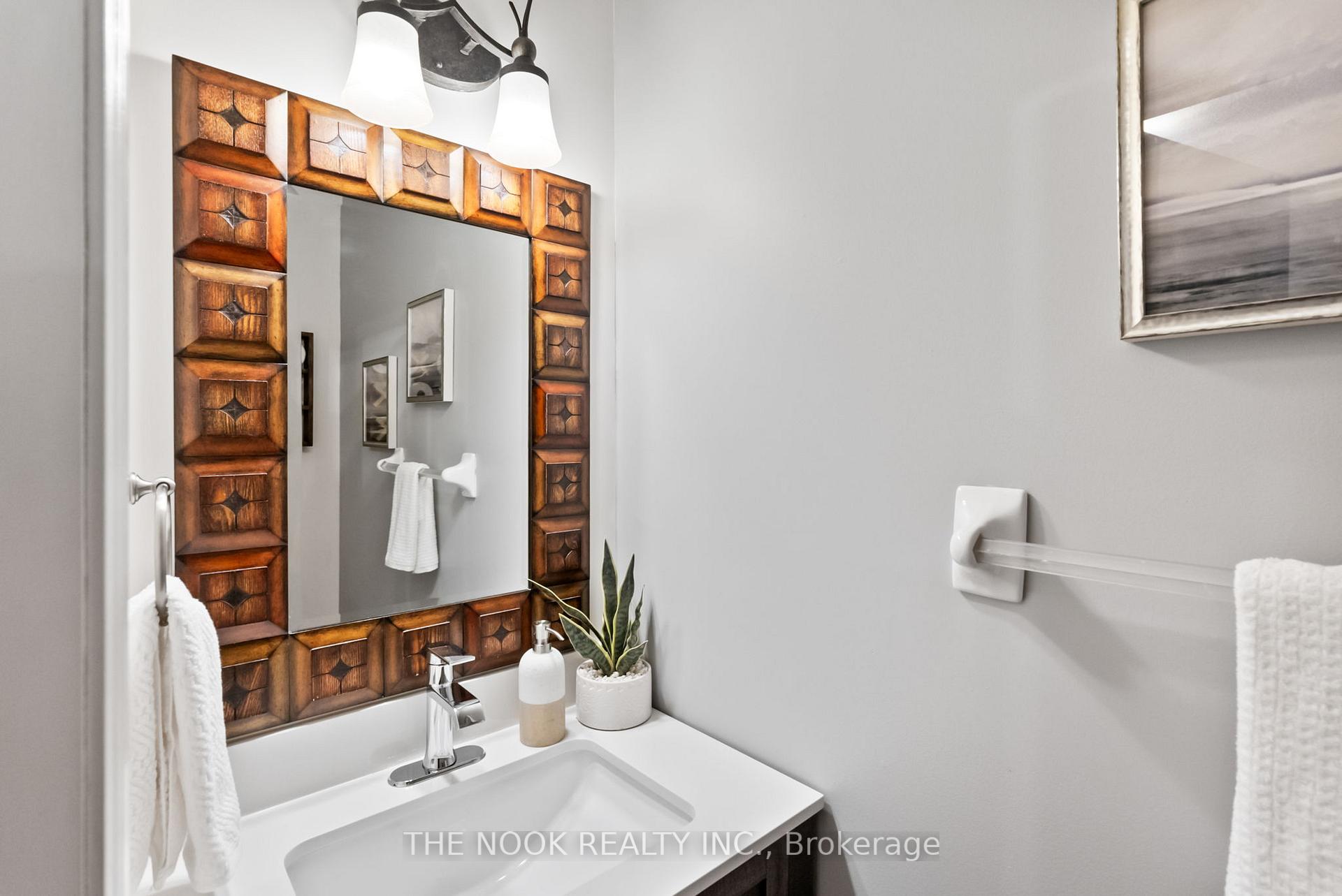 Photo 17 of 109 Brownridge Place, Whitby, Williamsburg — HOMEH