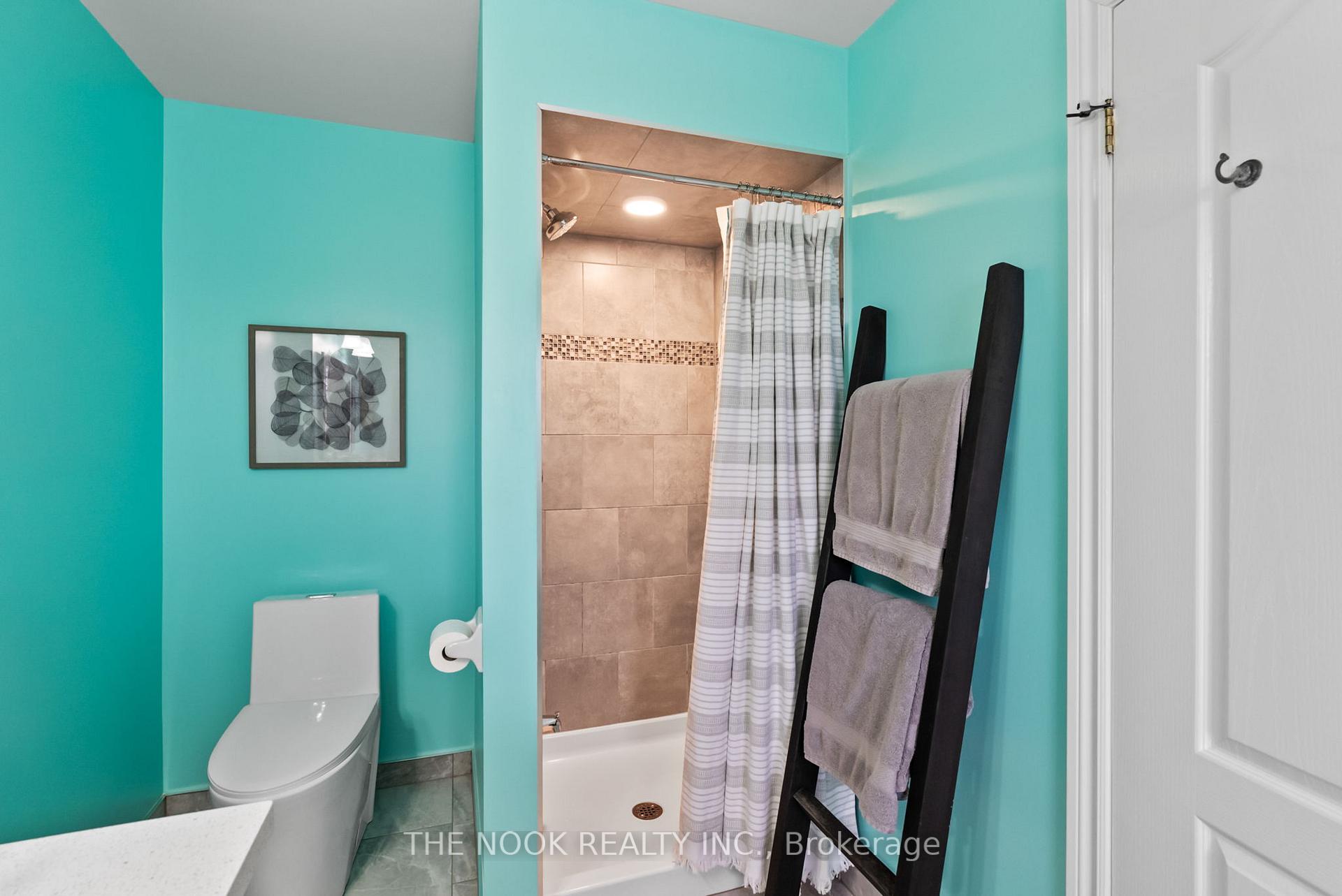 Photo 22 of 109 Brownridge Place, Whitby, Williamsburg — HOMEH